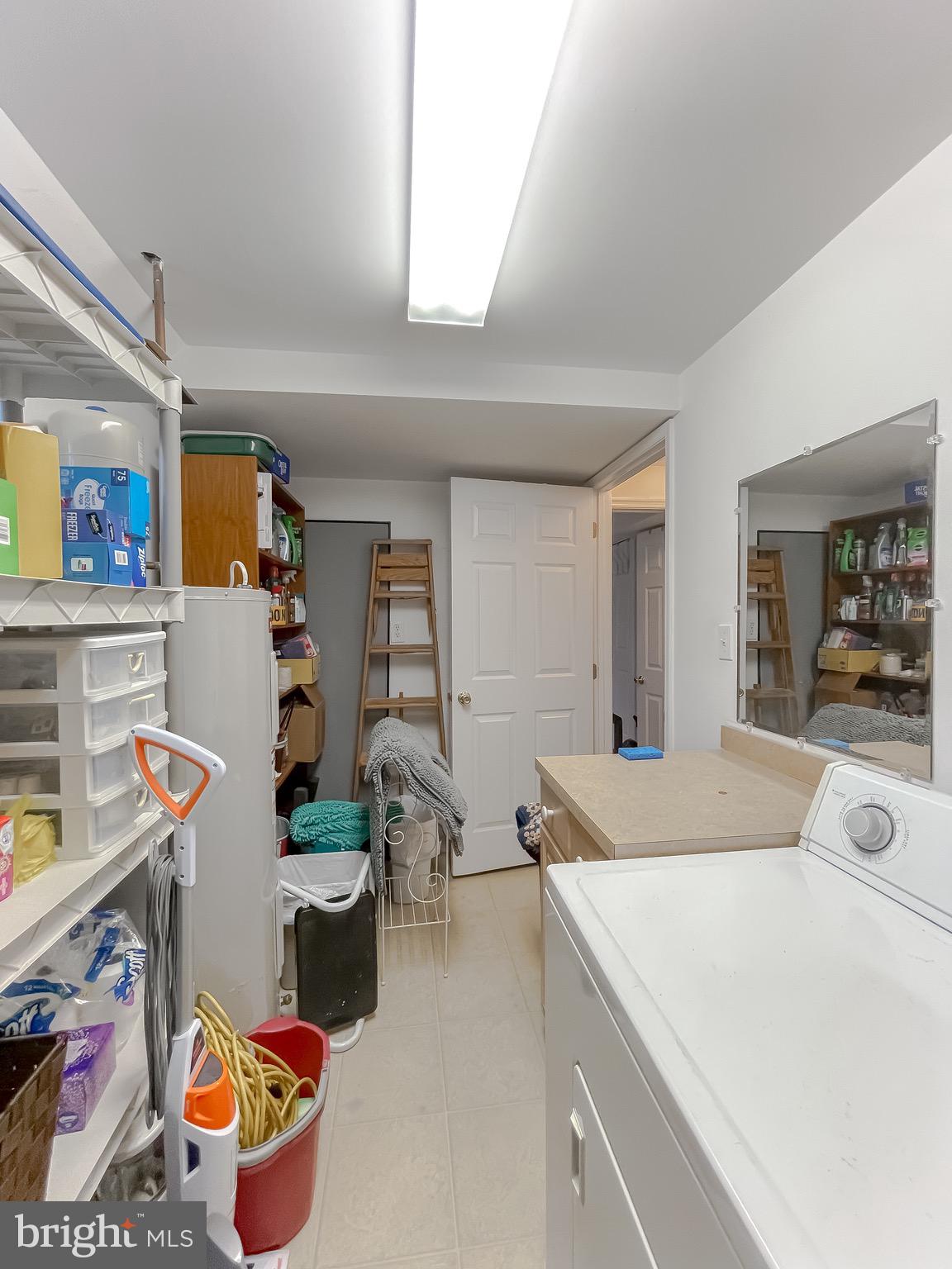 LONG BEACH - Residential