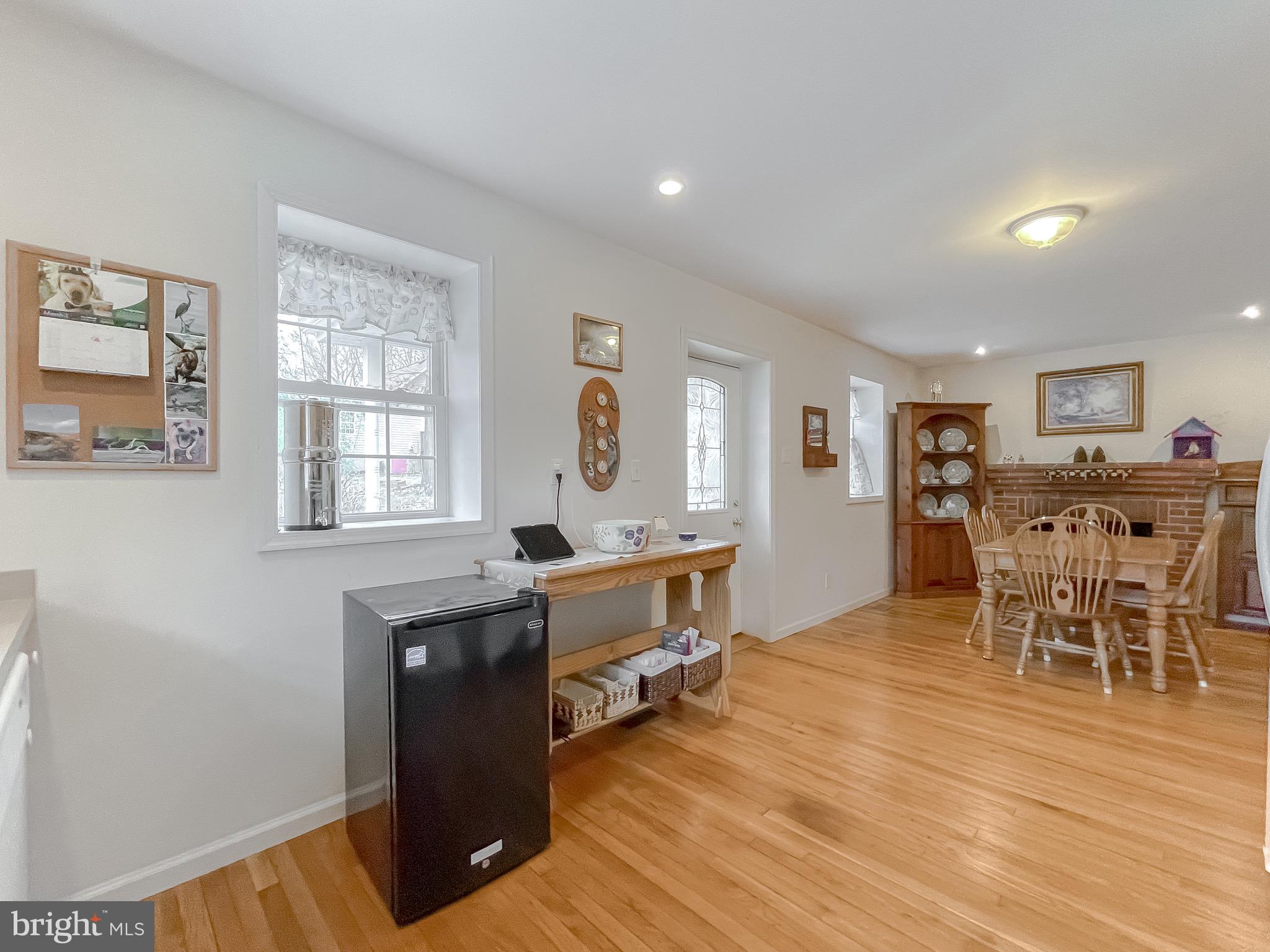 LONG BEACH - Residential