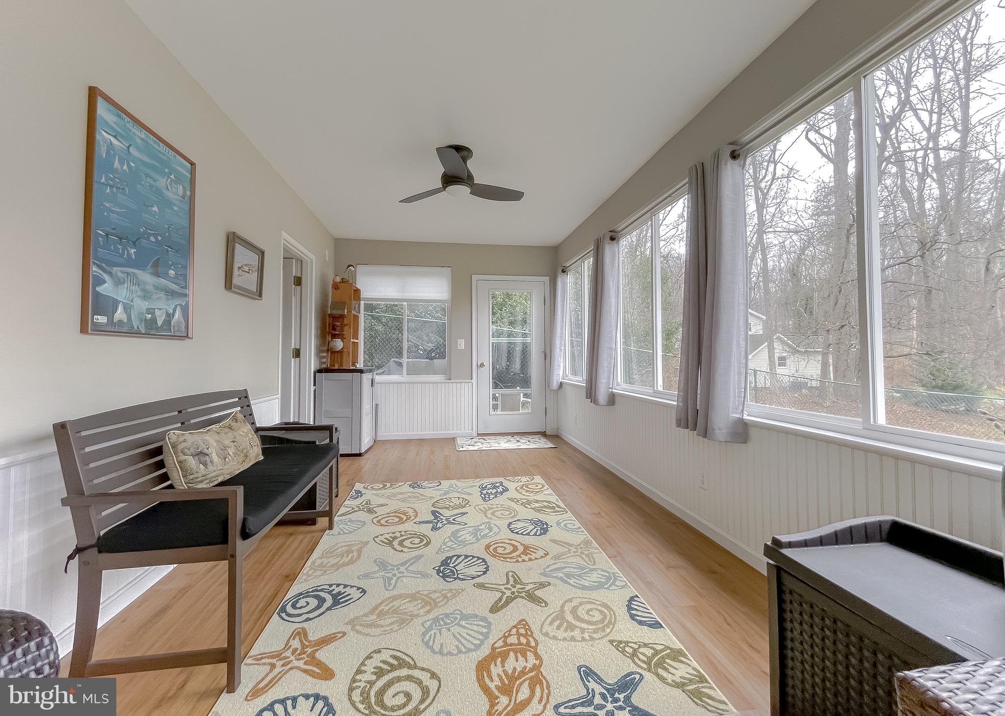 LONG BEACH - Residential