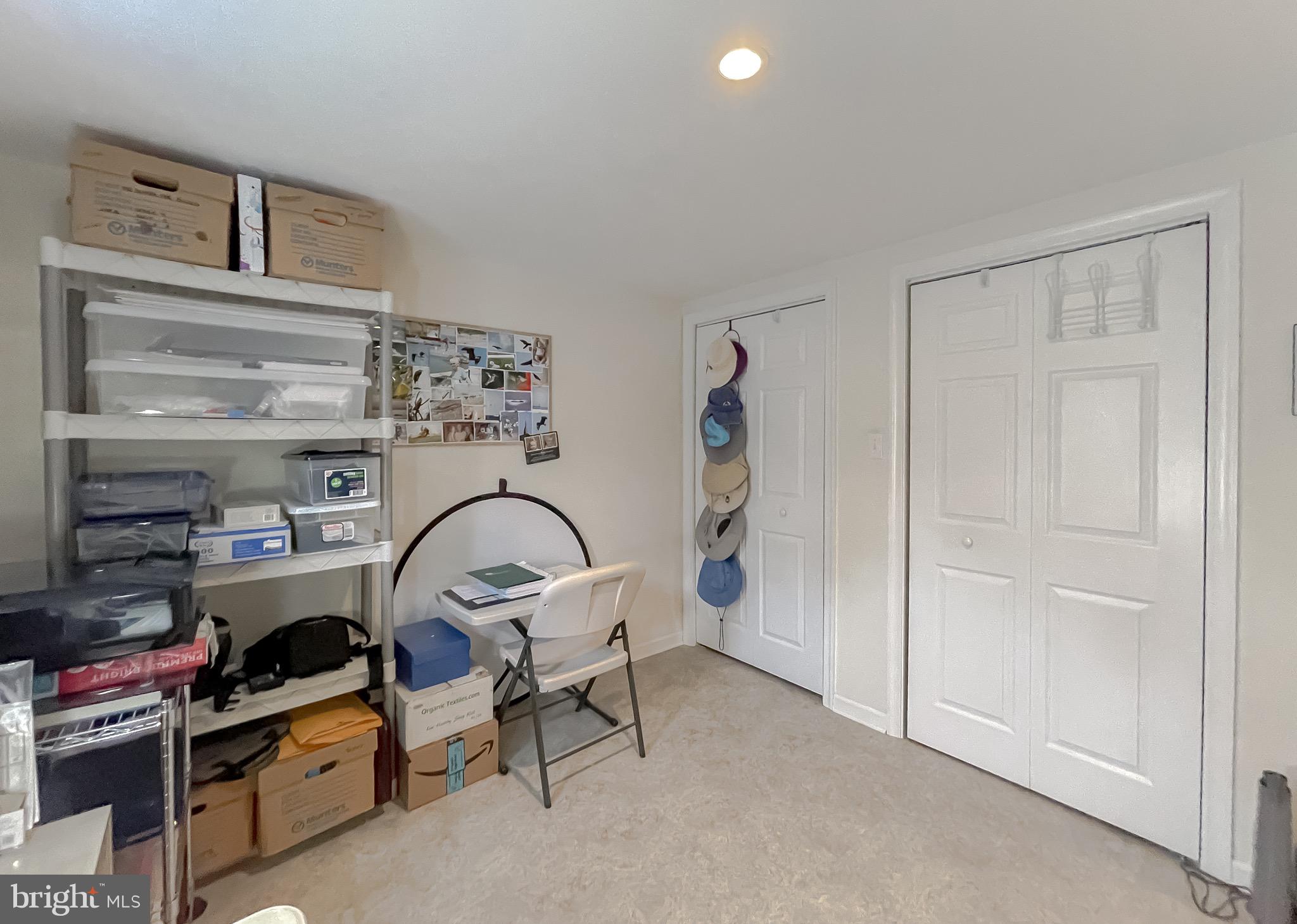 LONG BEACH - Residential