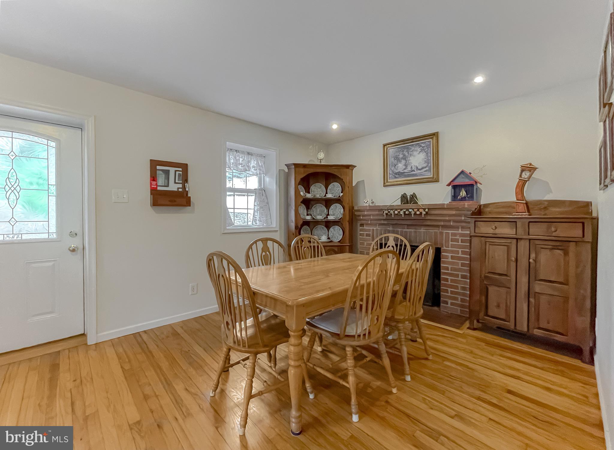 LONG BEACH - Residential