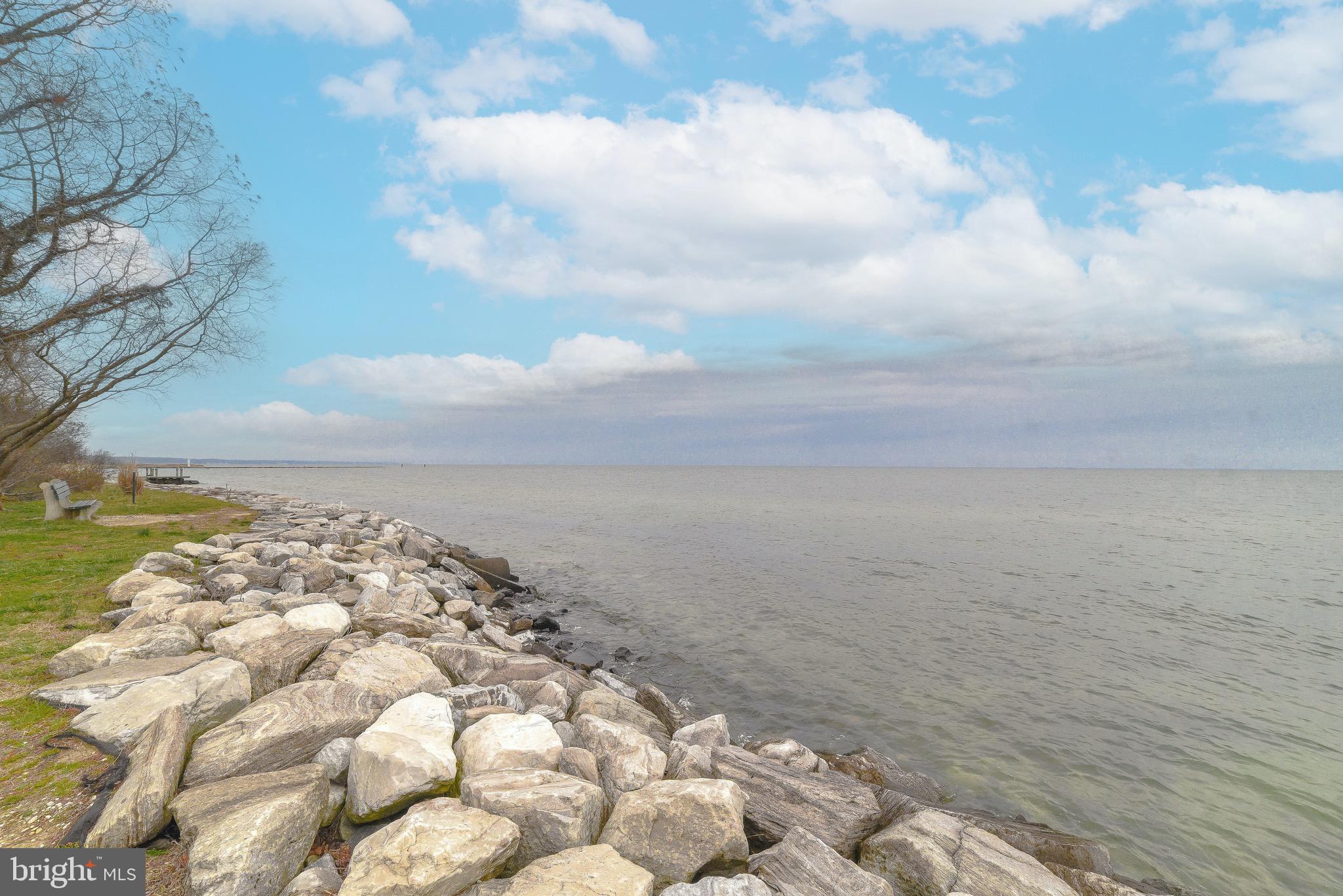 LONG BEACH - Residential