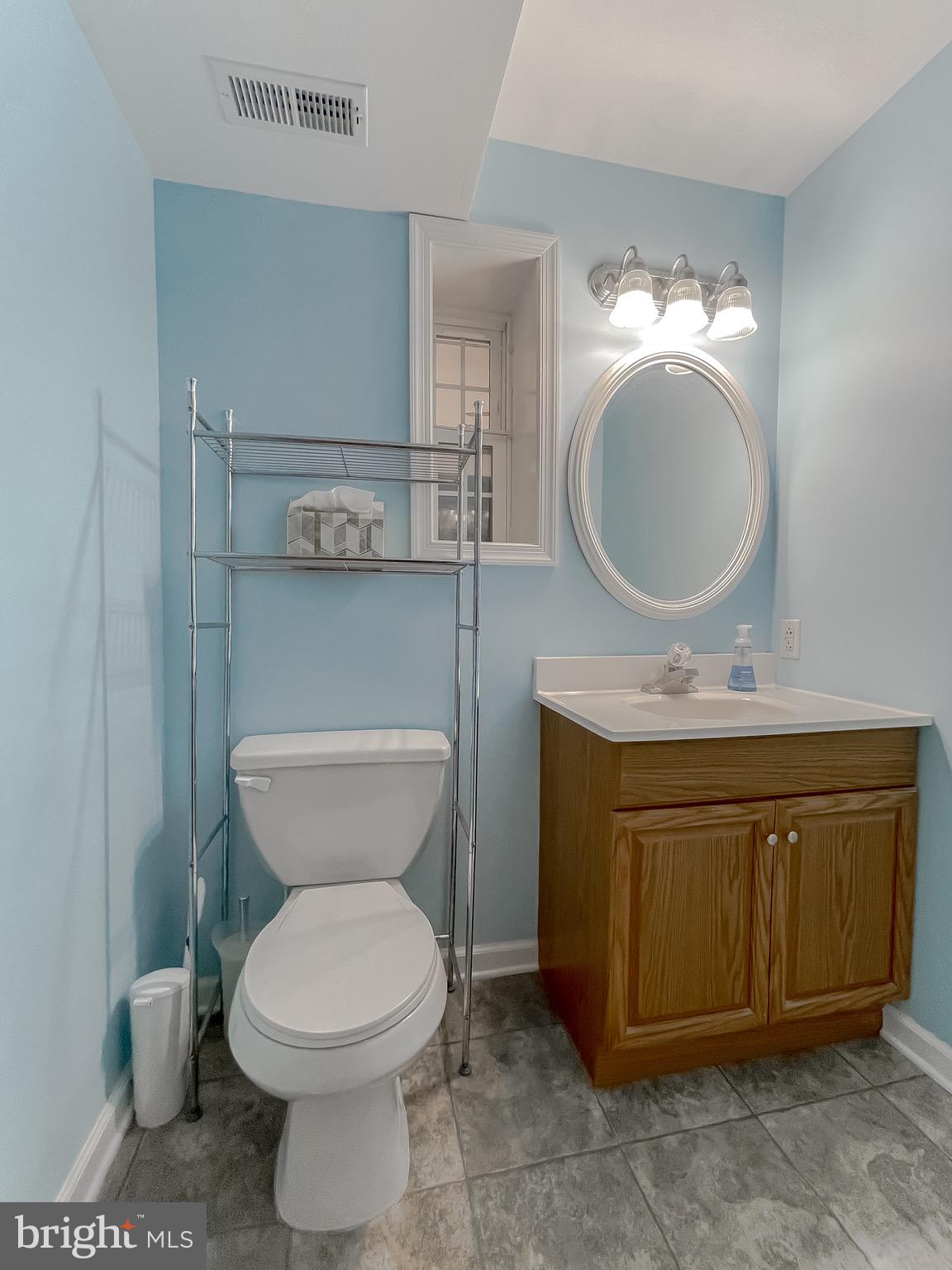 LONG BEACH - Residential