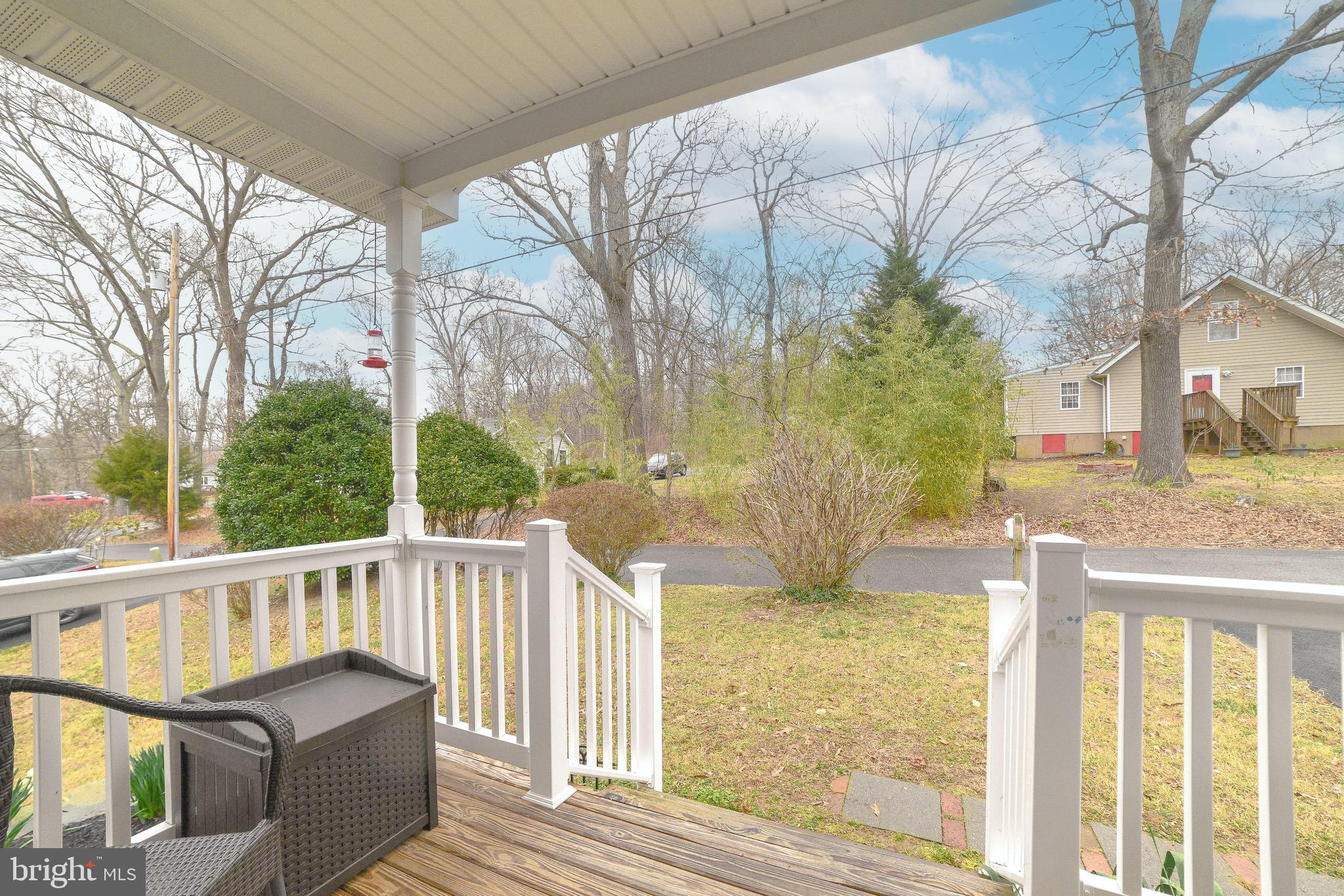 LONG BEACH - Residential