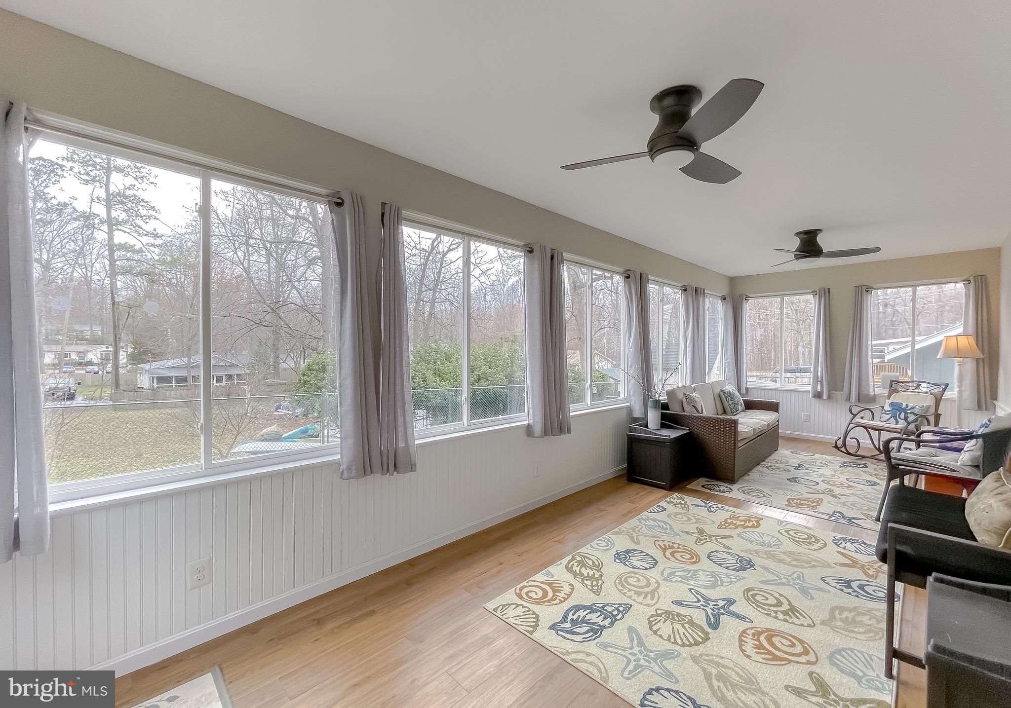 LONG BEACH - Residential