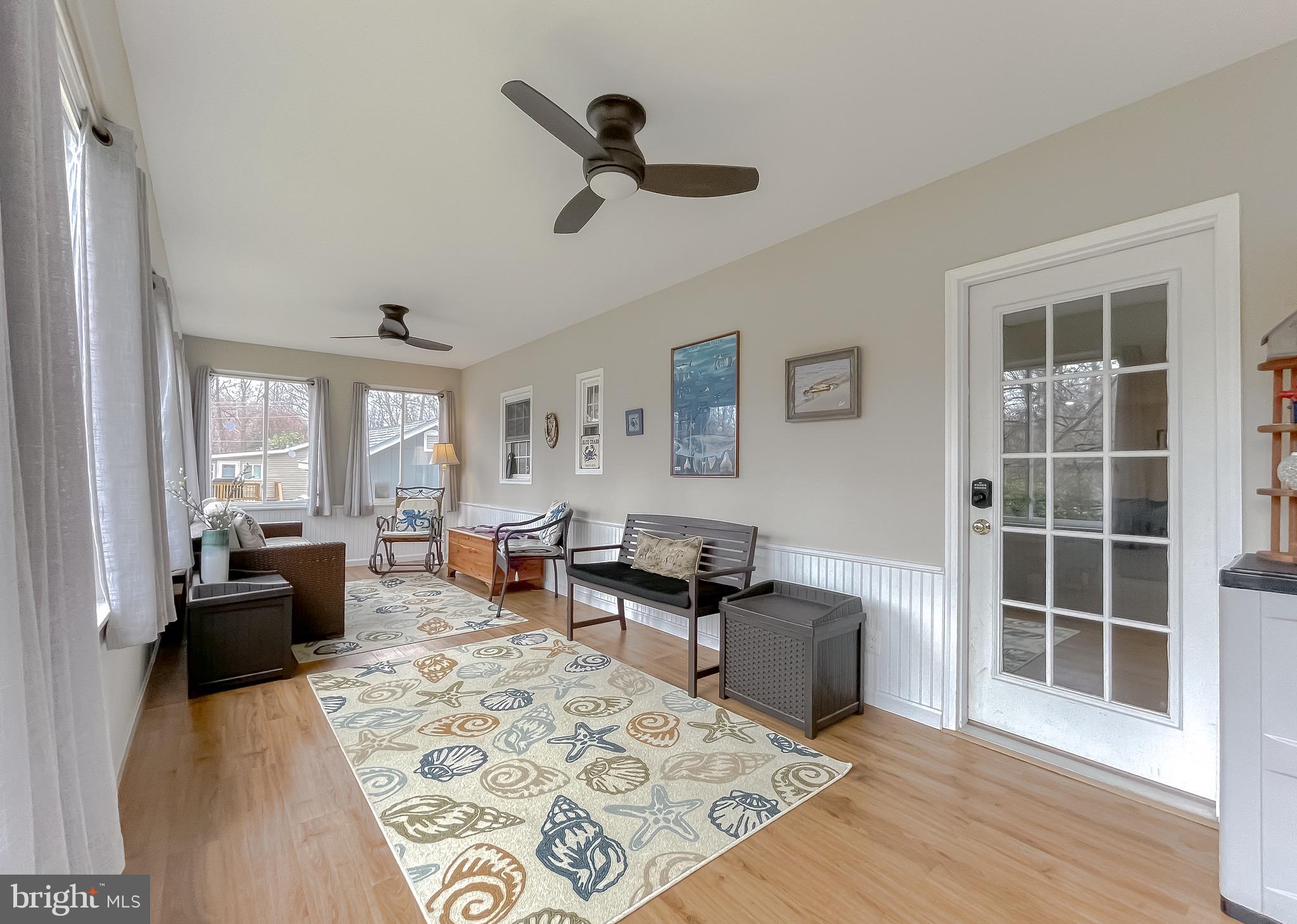 LONG BEACH - Residential