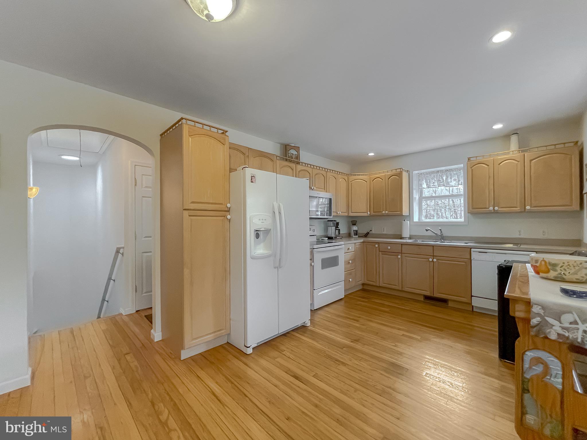 LONG BEACH - Residential