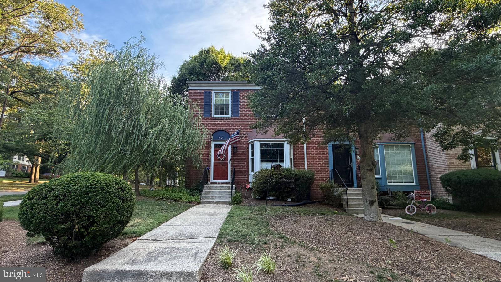 1501 CARLYLE DRIVE