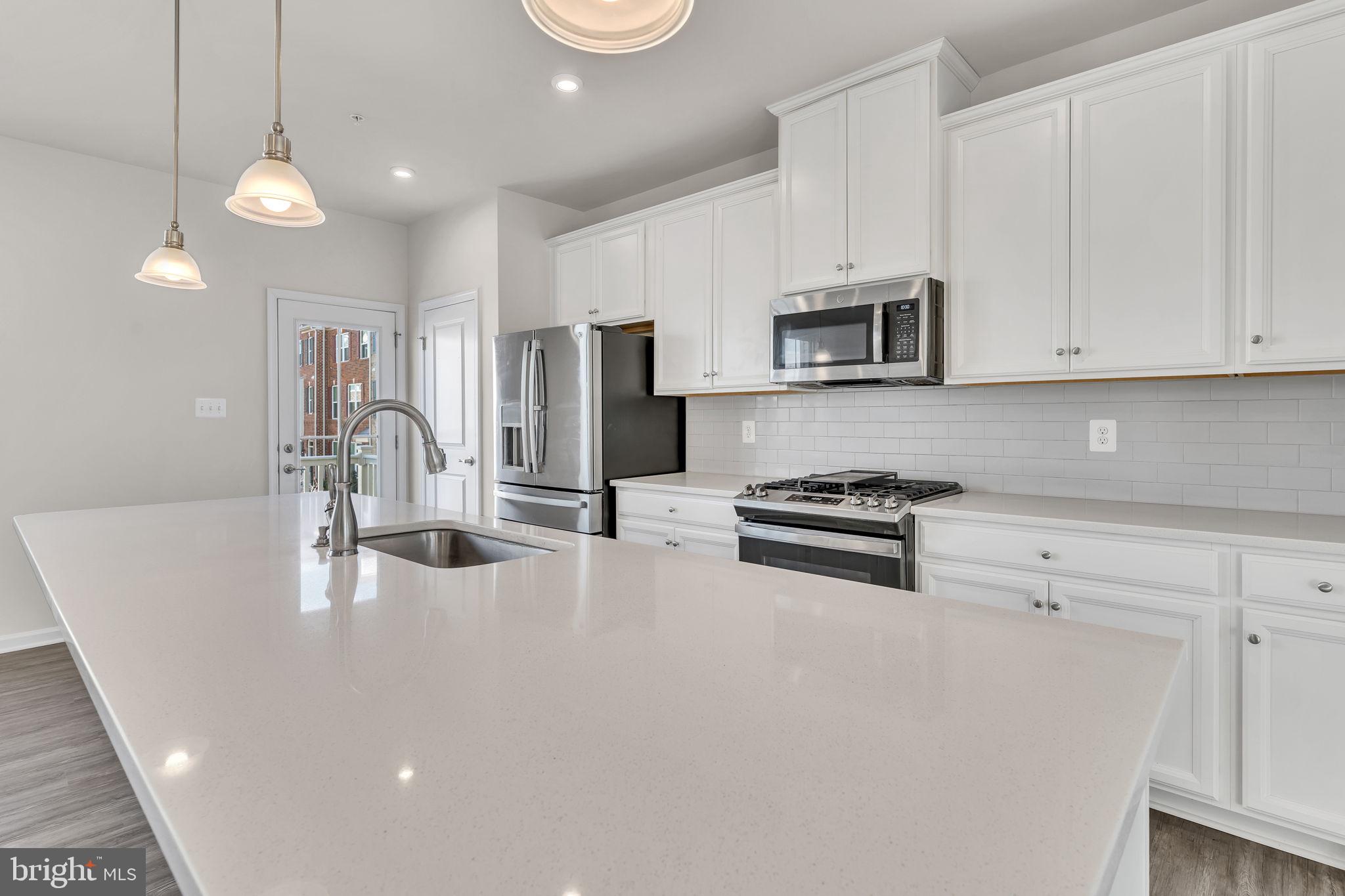 WESTCHESTER SQUARE - Residential Lease