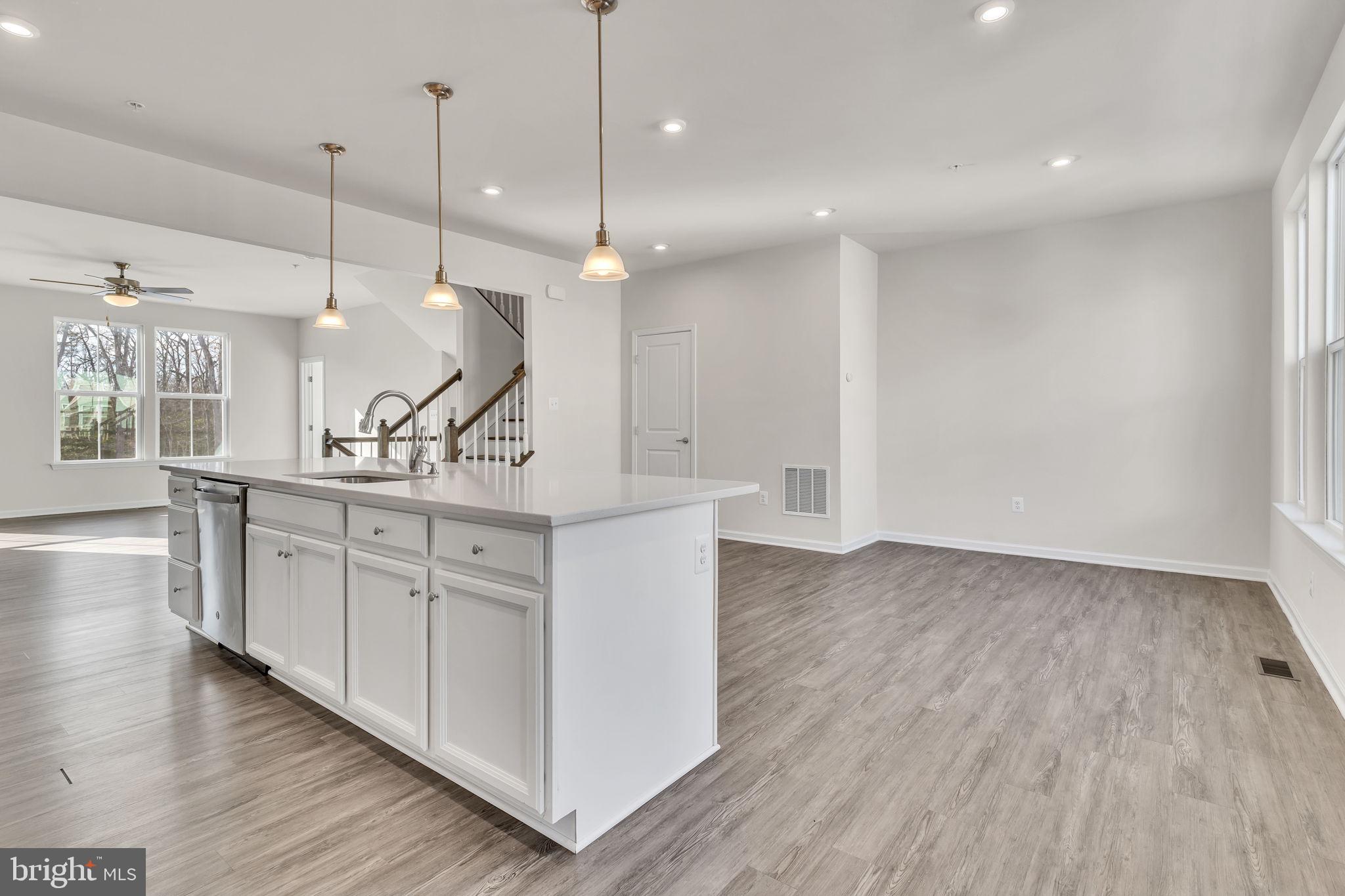 WESTCHESTER SQUARE - Residential Lease