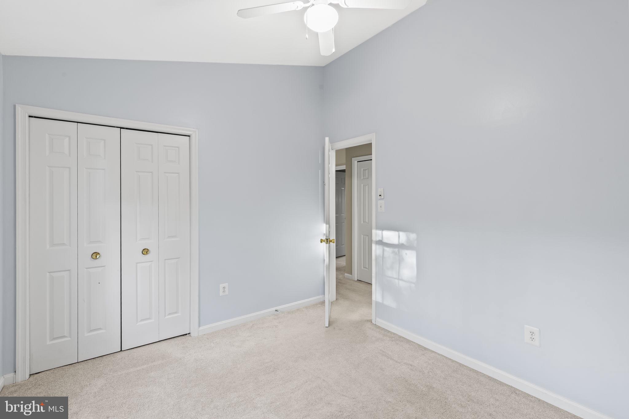 MEADOWGATE - Residential