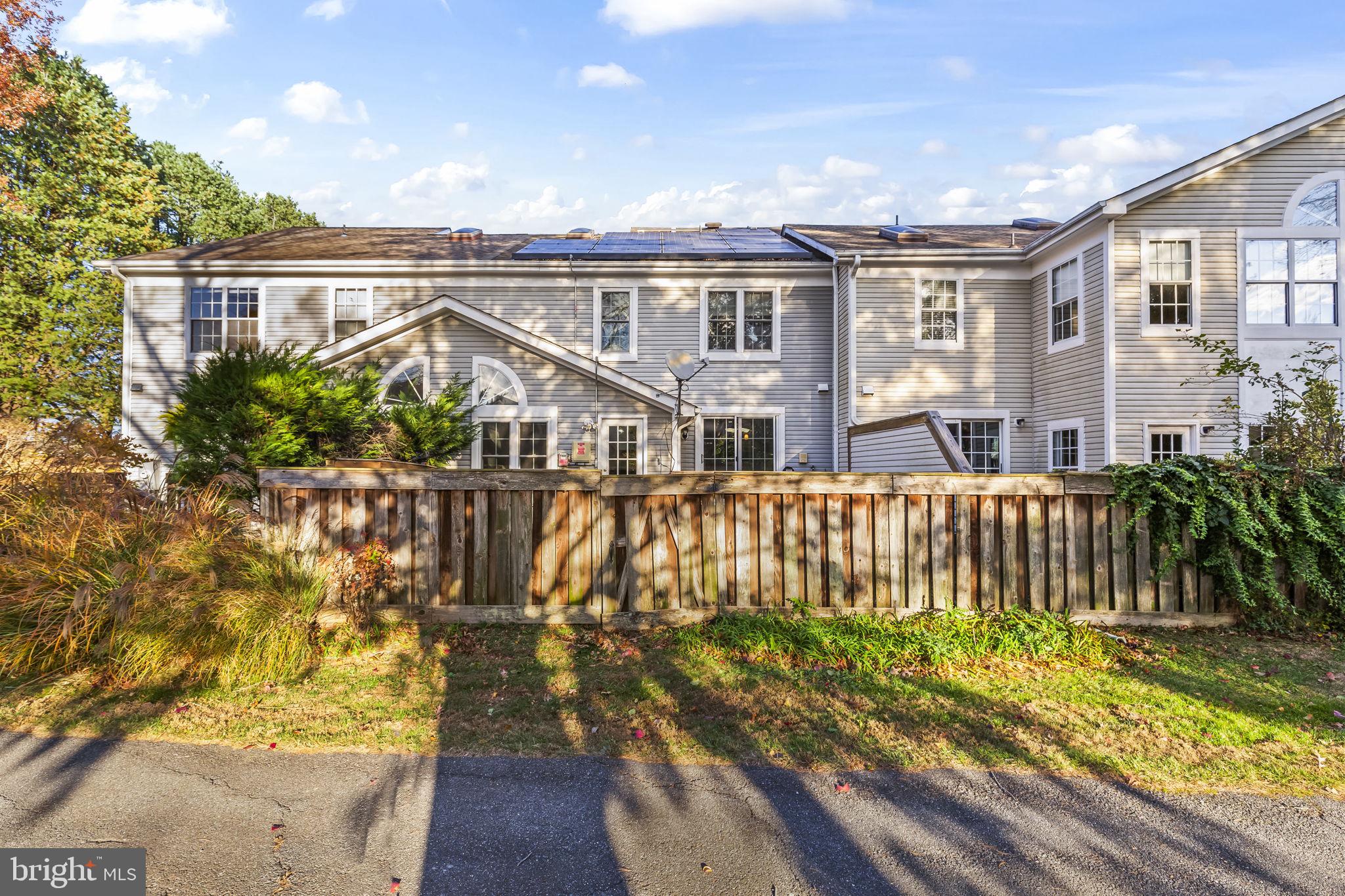 MEADOWGATE - Residential