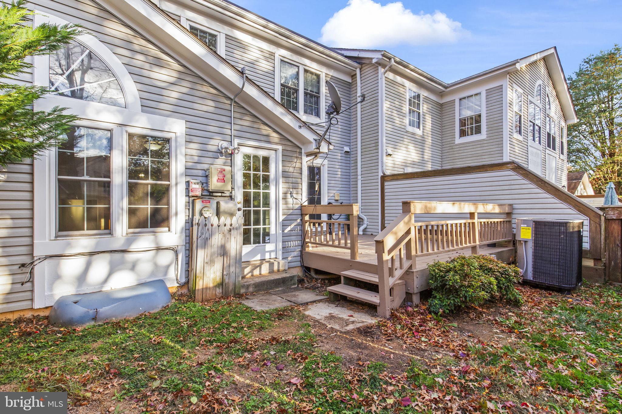 MEADOWGATE - Residential