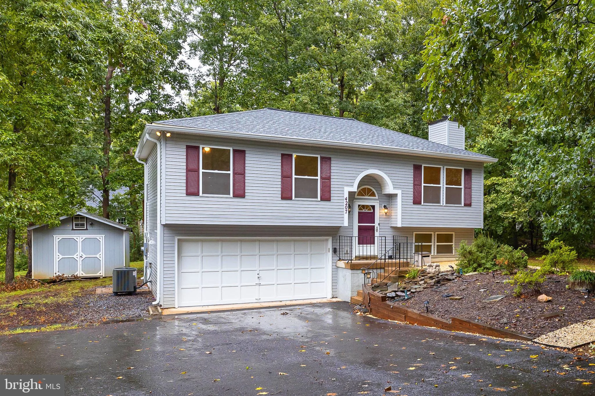 4207 Lakeview Parkway, Locust Grove, VA 22508