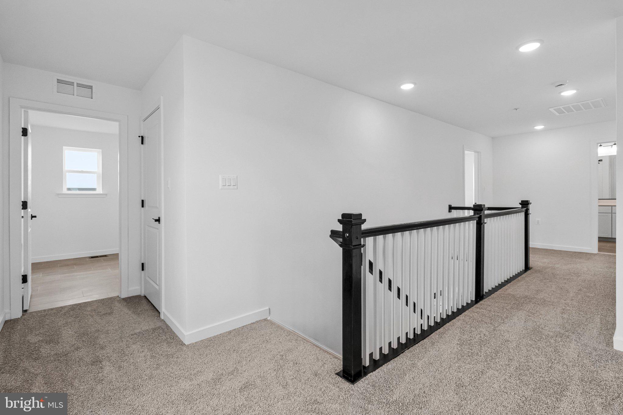 ELMWOOD FARM - Residential