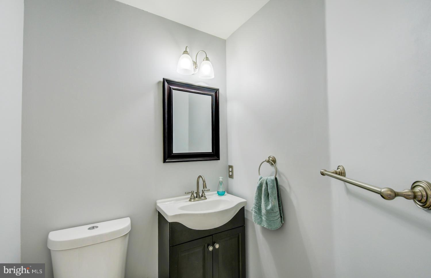 EATON SQUARE - Residential