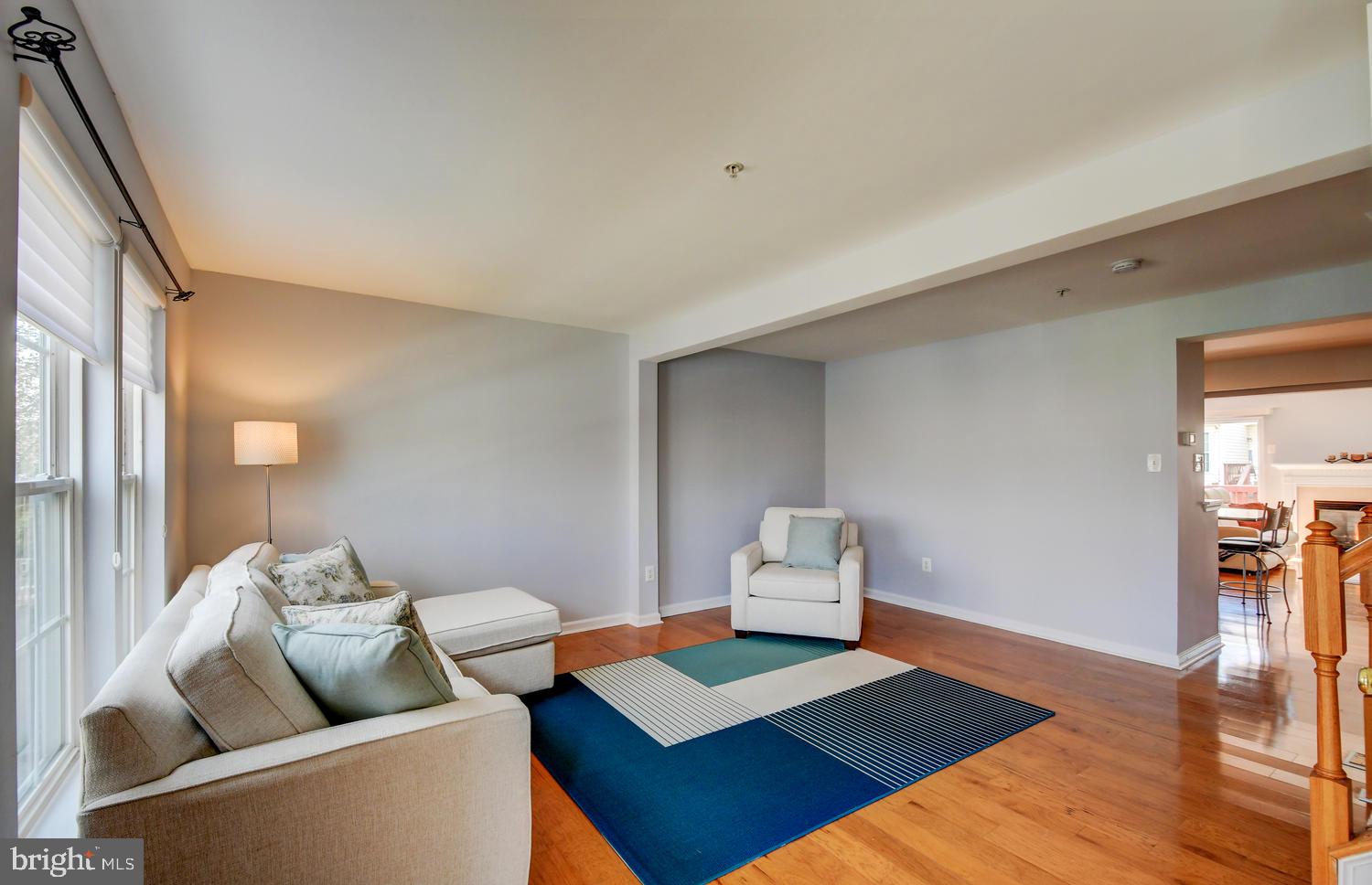 EATON SQUARE - Residential