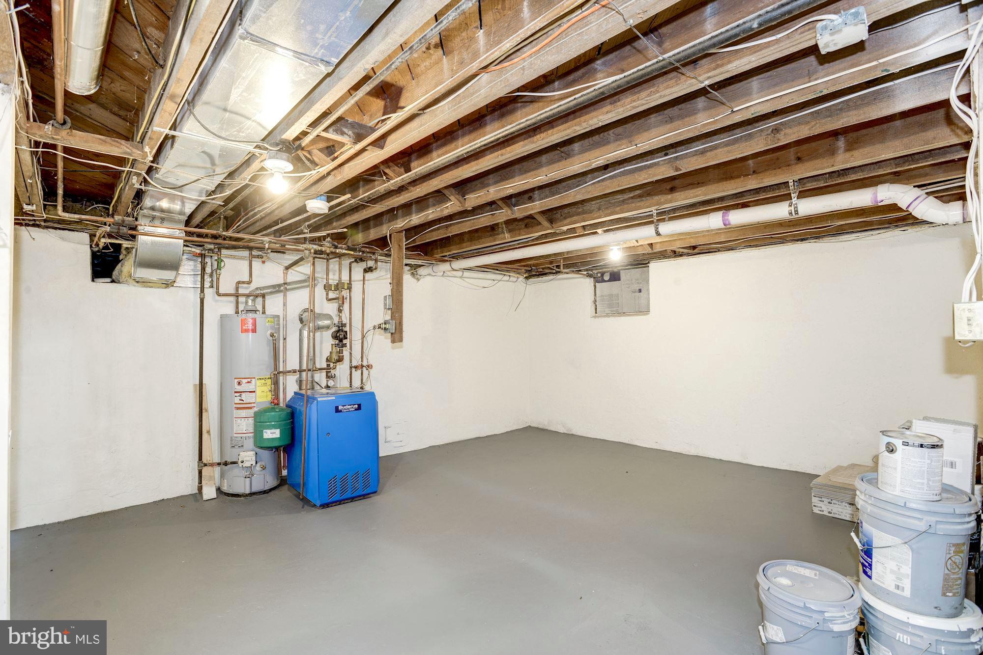 CLAREMONT - Residential