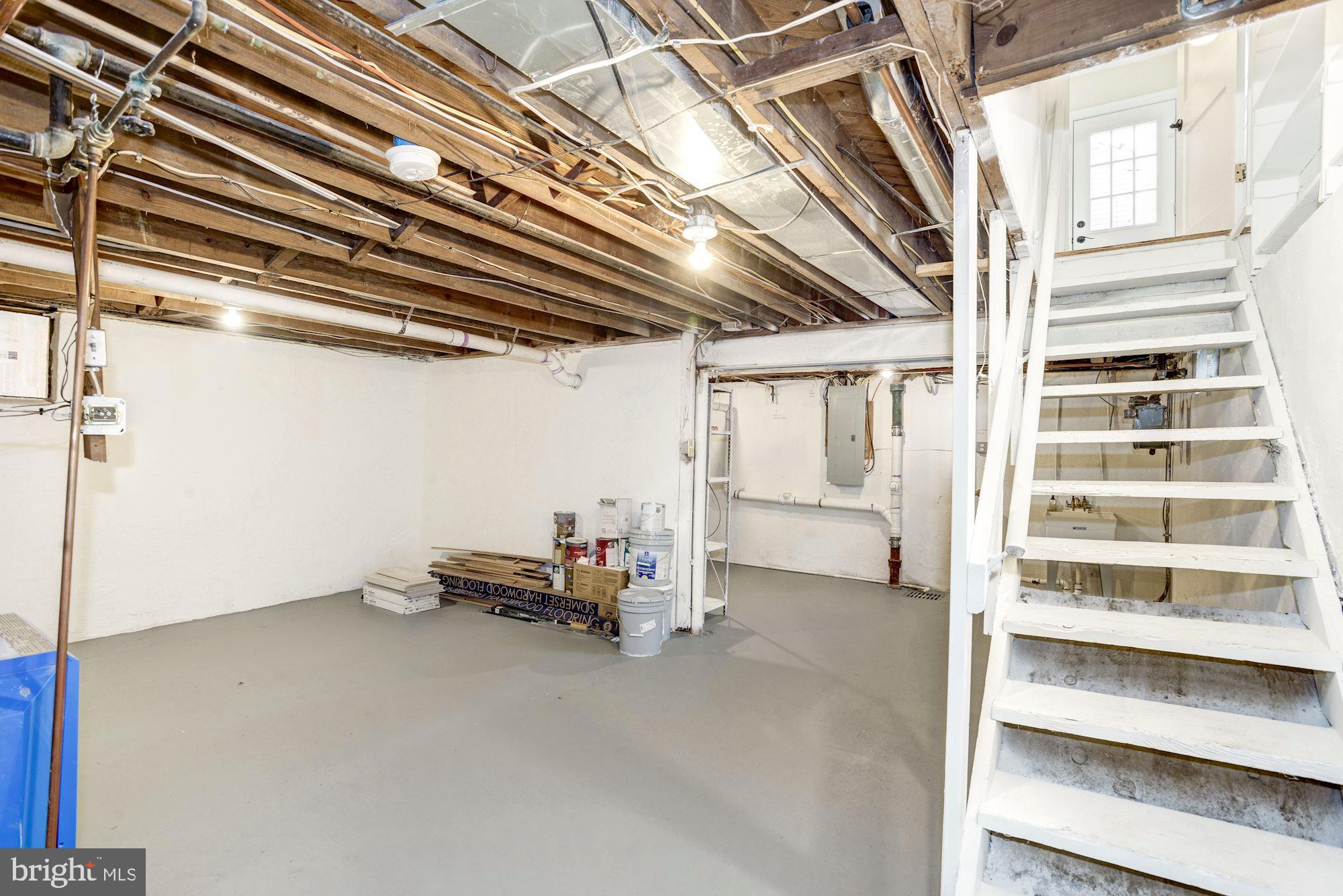 CLAREMONT - Residential