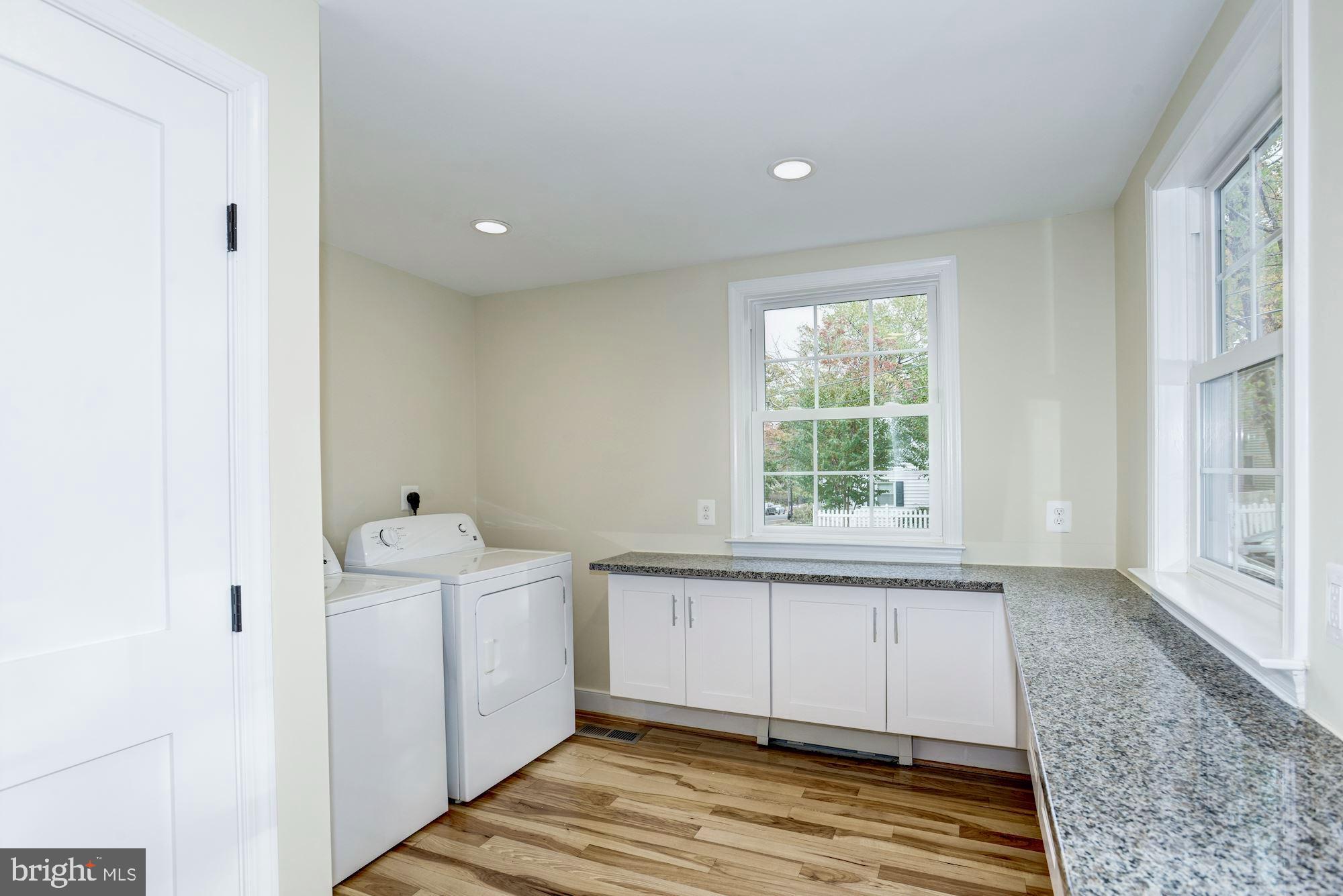 CLAREMONT - Residential