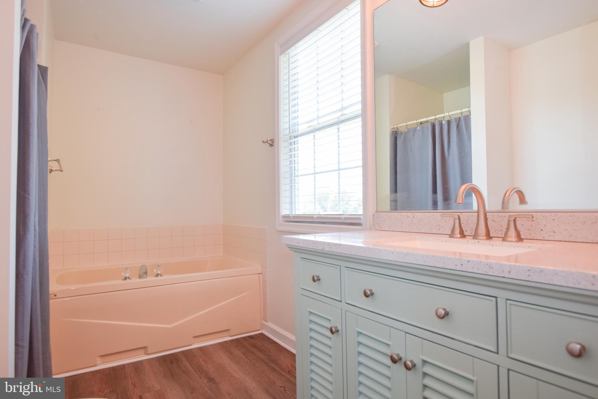 BRIAR RUN - Residential