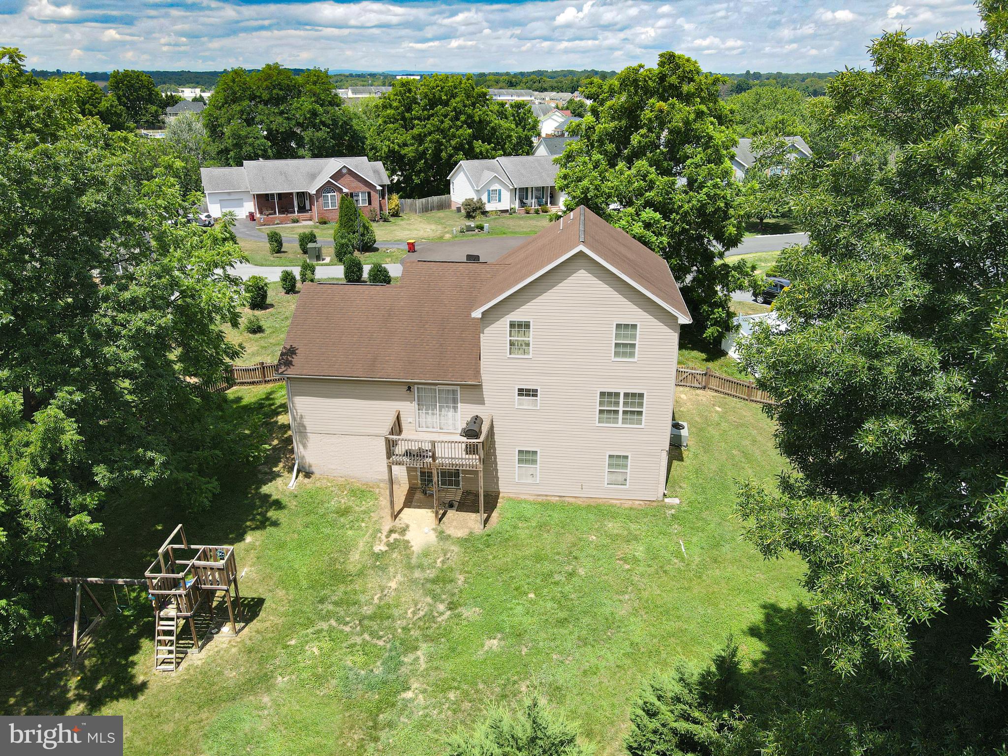 BRIAR RUN - Residential