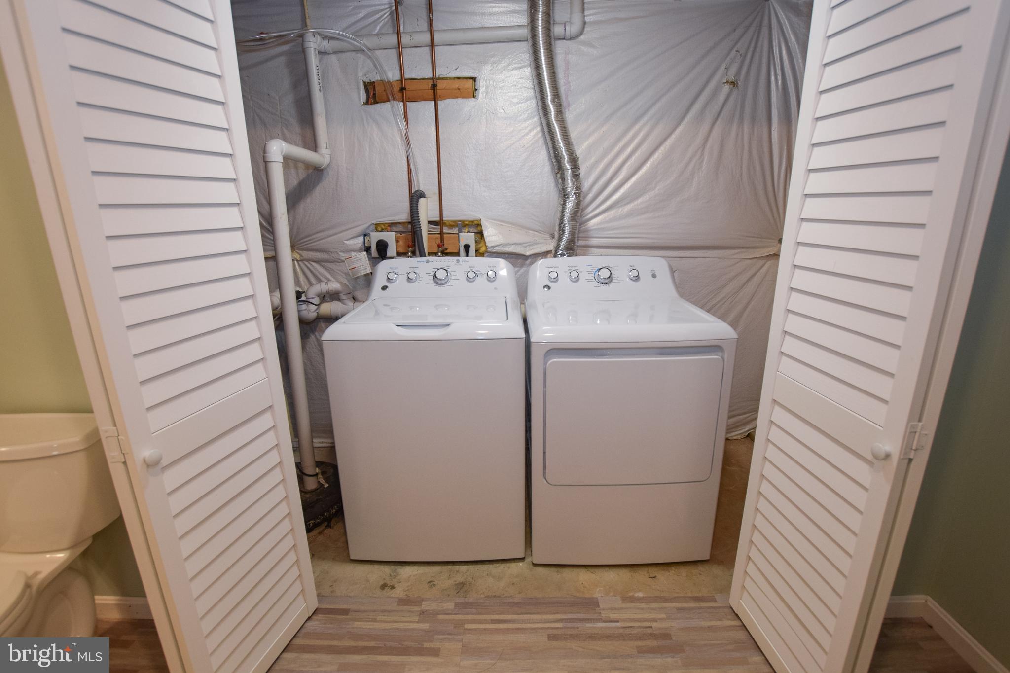 BRIAR RUN - Residential