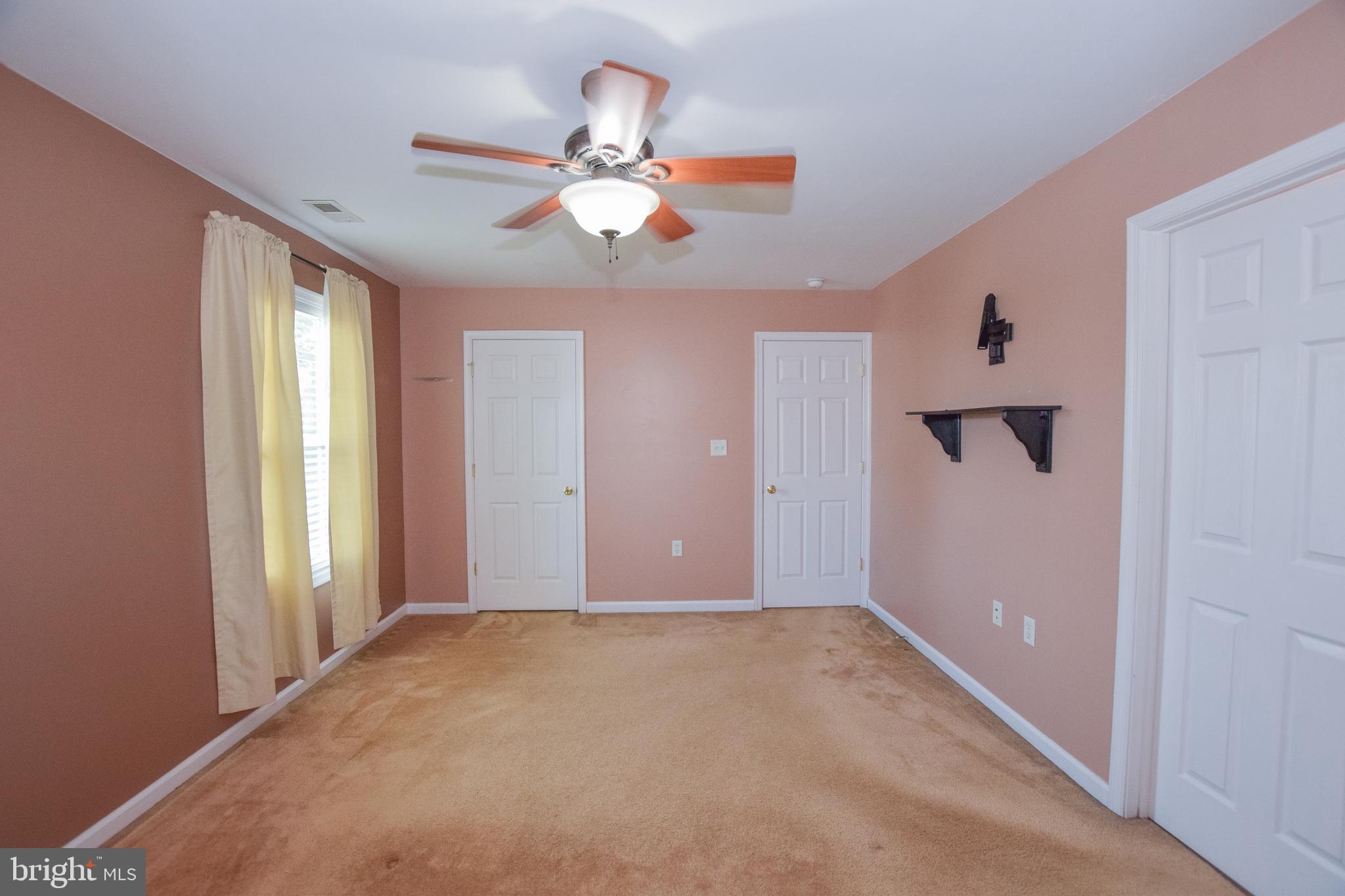 BRIAR RUN - Residential