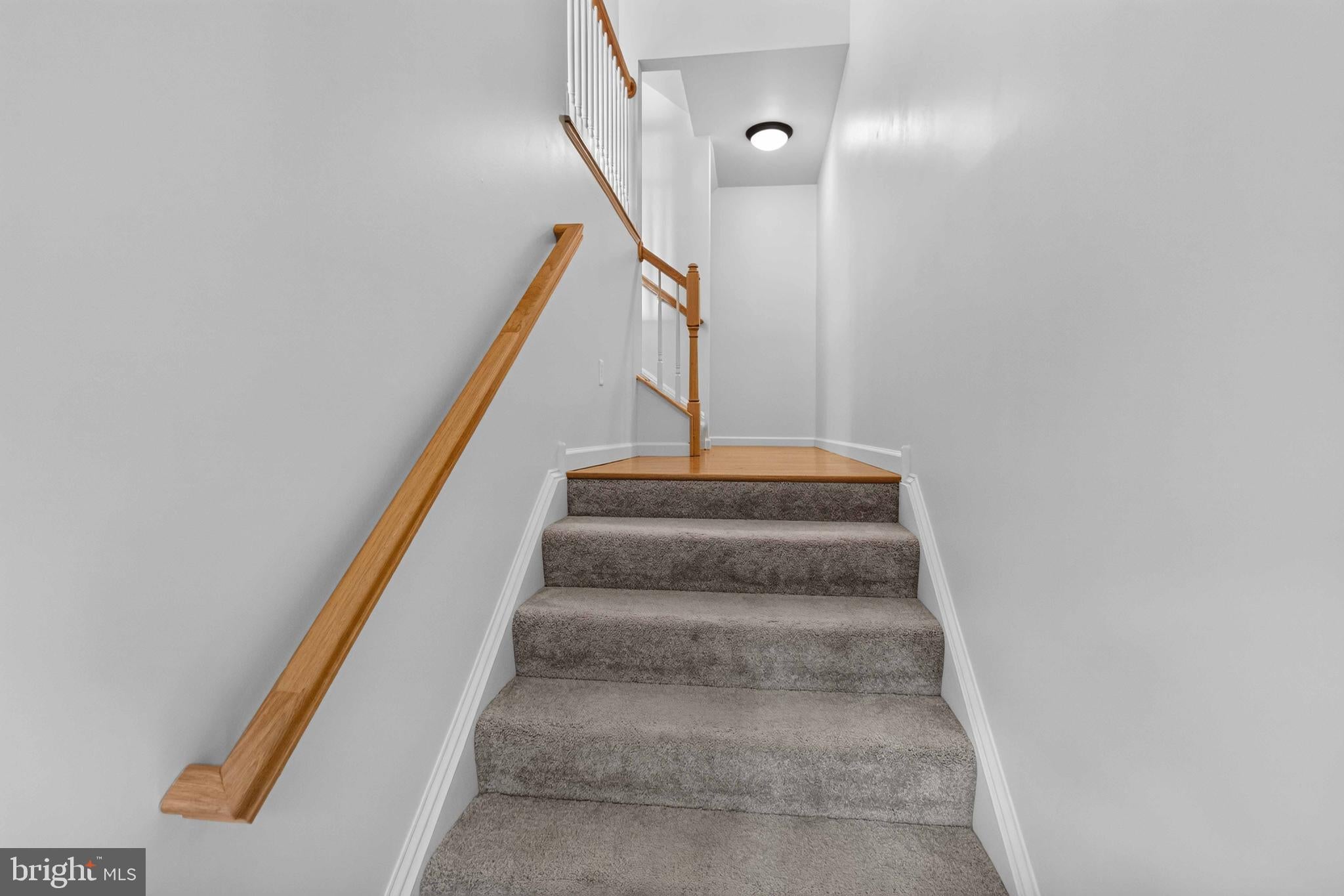 9089 JOYCE LANE