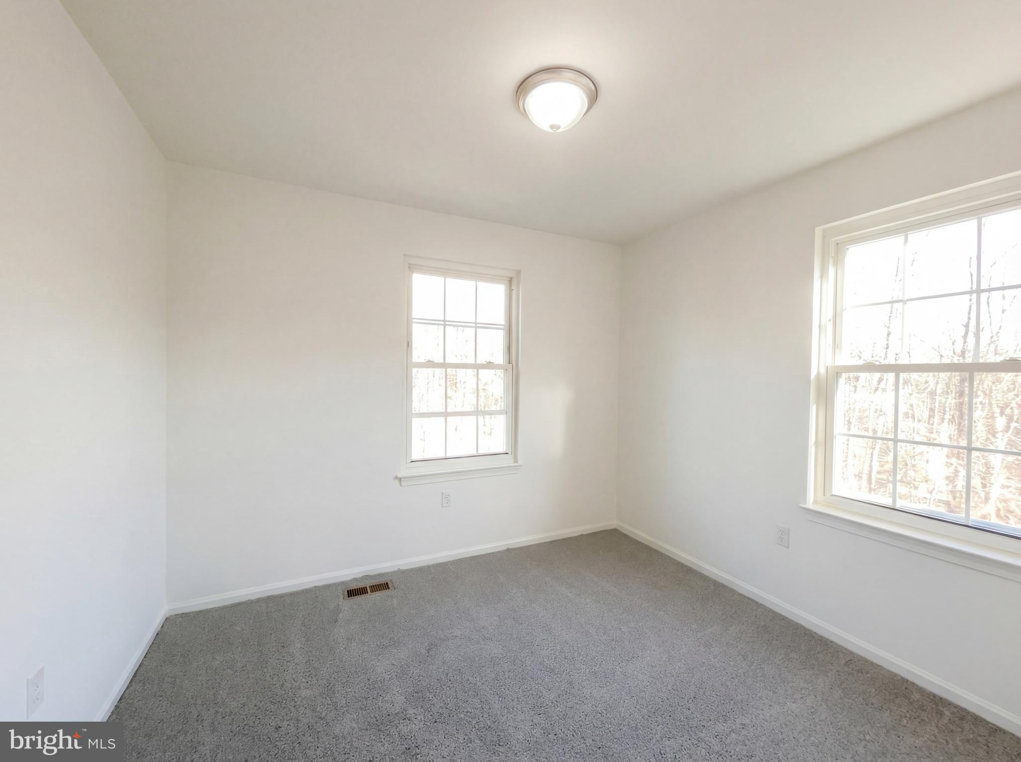 SHANNON STATION - Residential