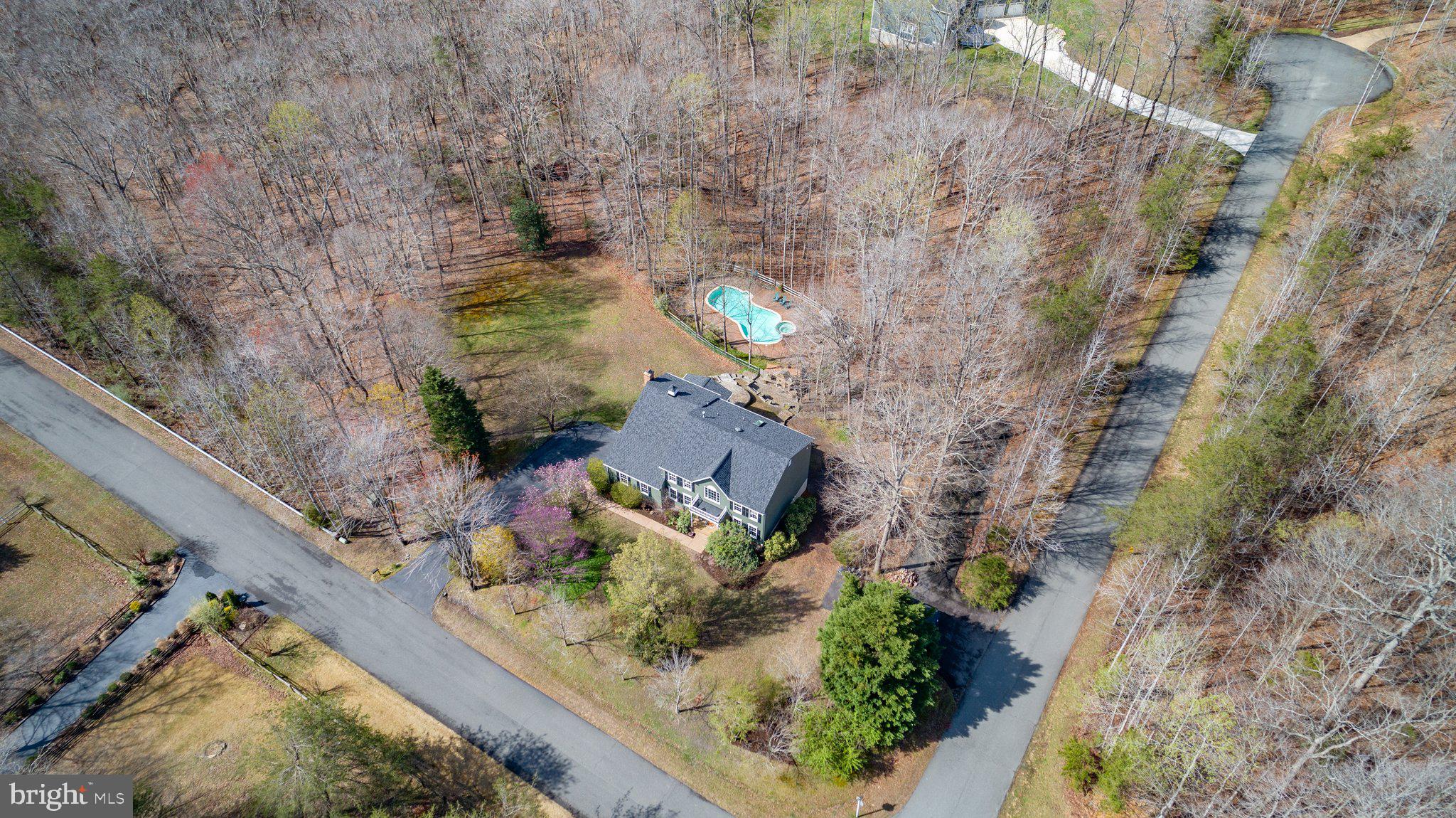 WATER EDGE ESTATES - Residential