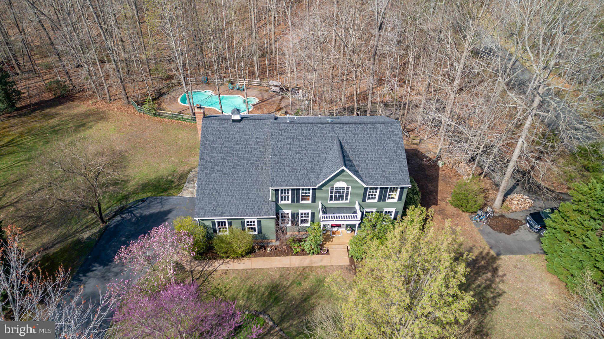 WATER EDGE ESTATES - Residential