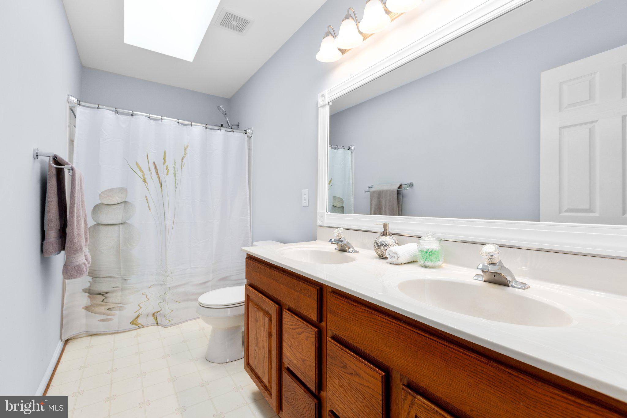 WATER EDGE ESTATES - Residential