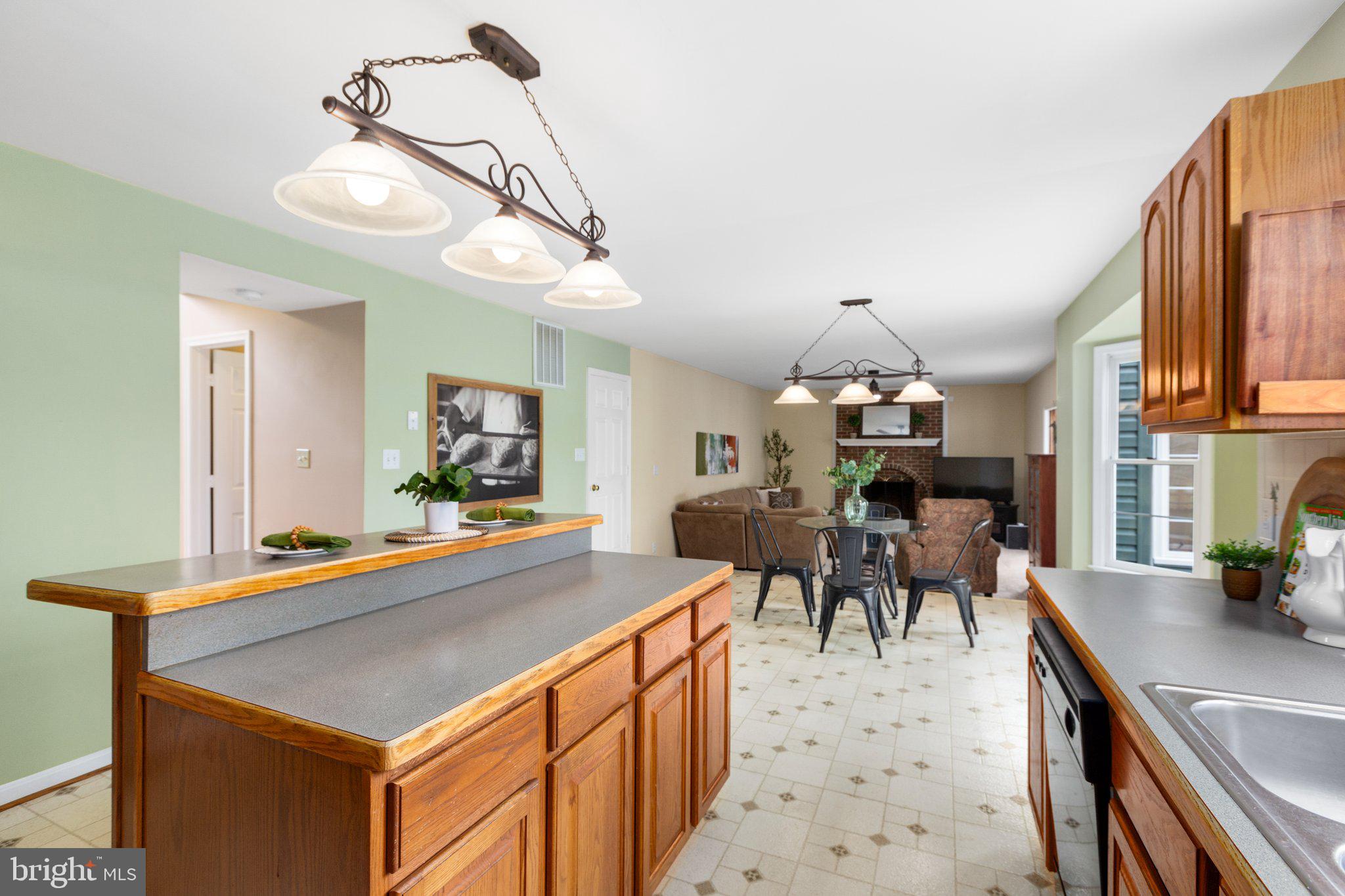 WATER EDGE ESTATES - Residential