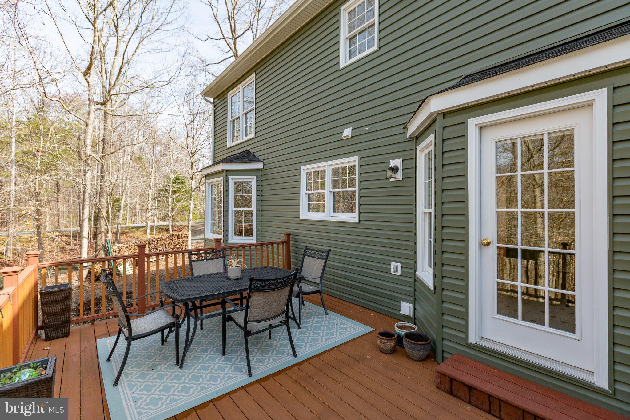 WATER EDGE ESTATES - Residential