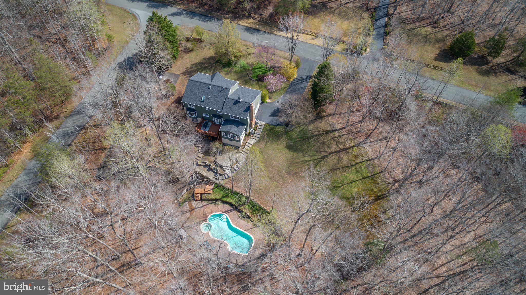 WATER EDGE ESTATES - Residential