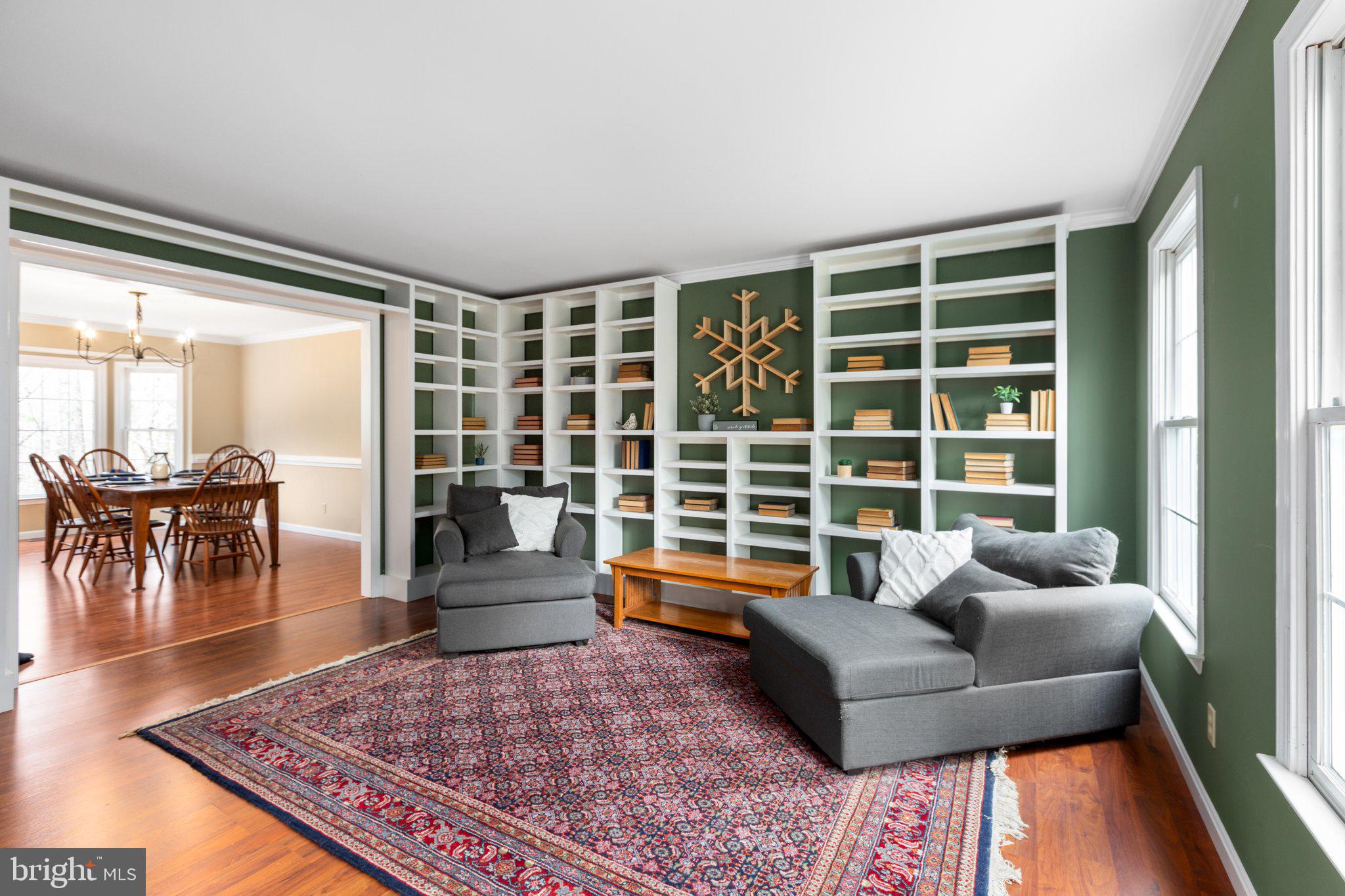 WATER EDGE ESTATES - Residential