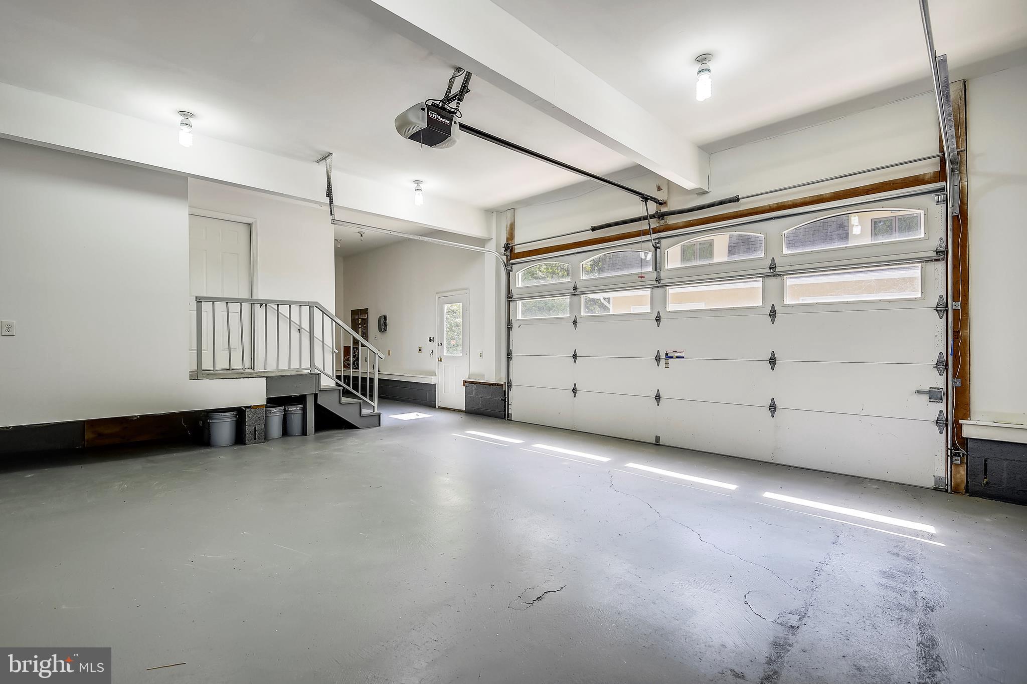 CEDAR POINT - Residential