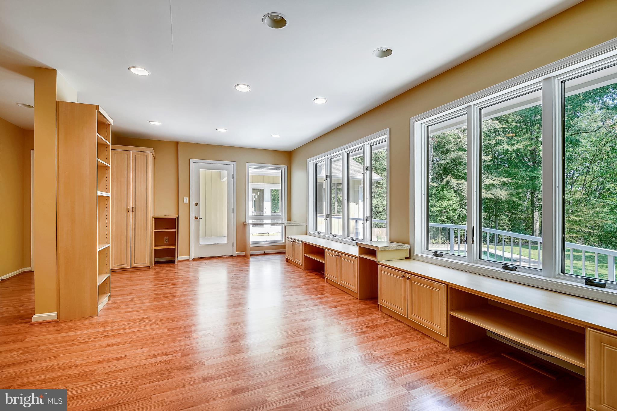 CEDAR POINT - Residential