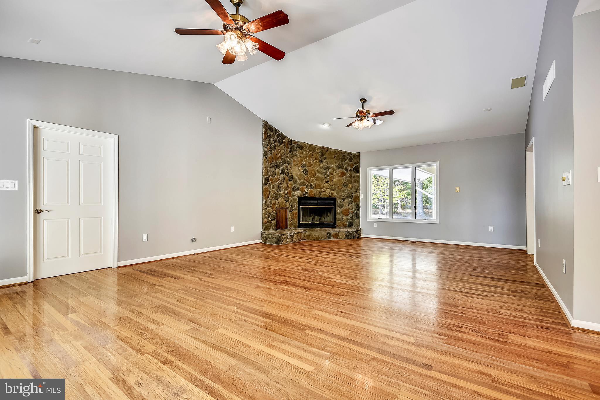 CEDAR POINT - Residential