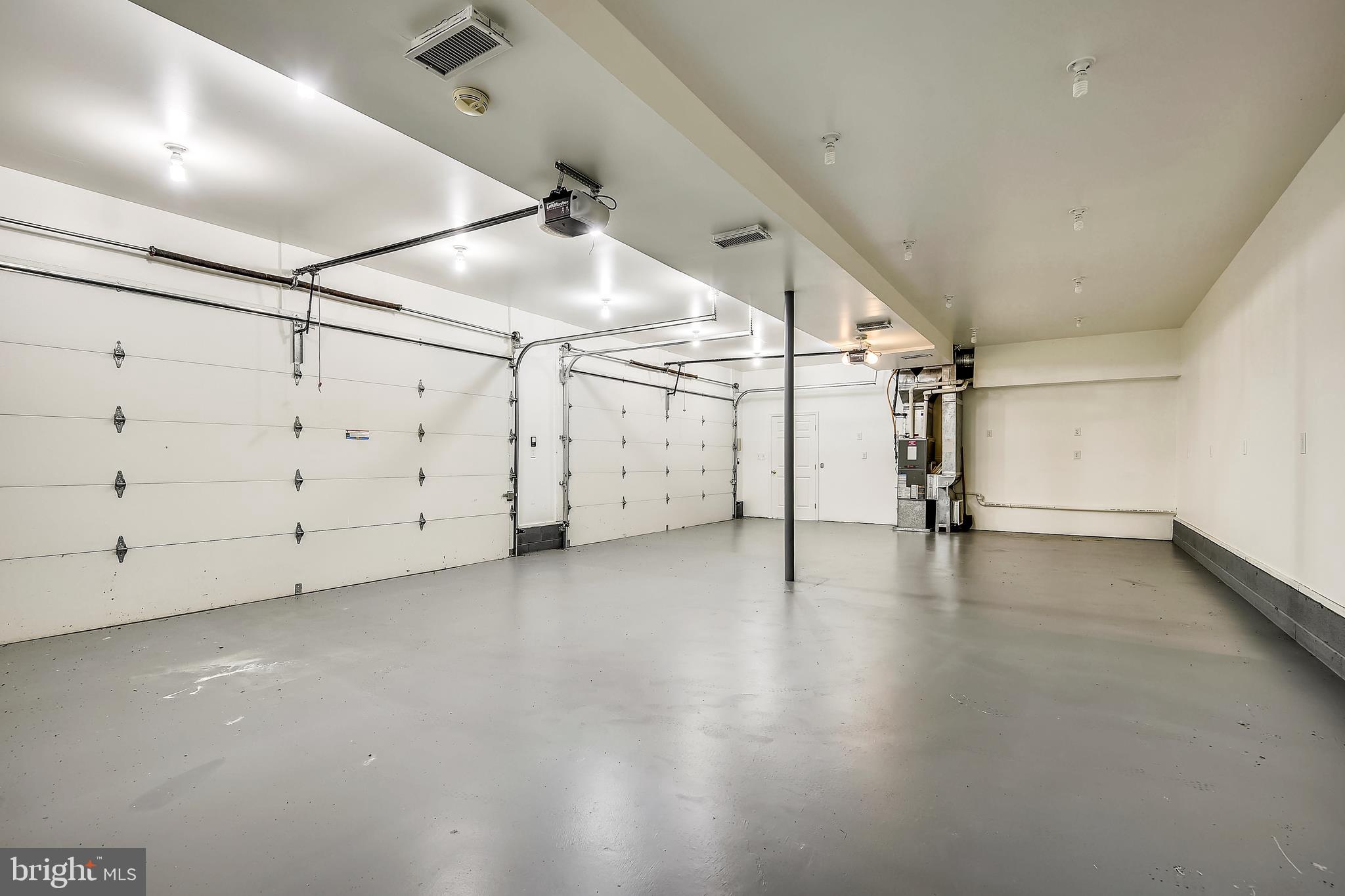 CEDAR POINT - Residential