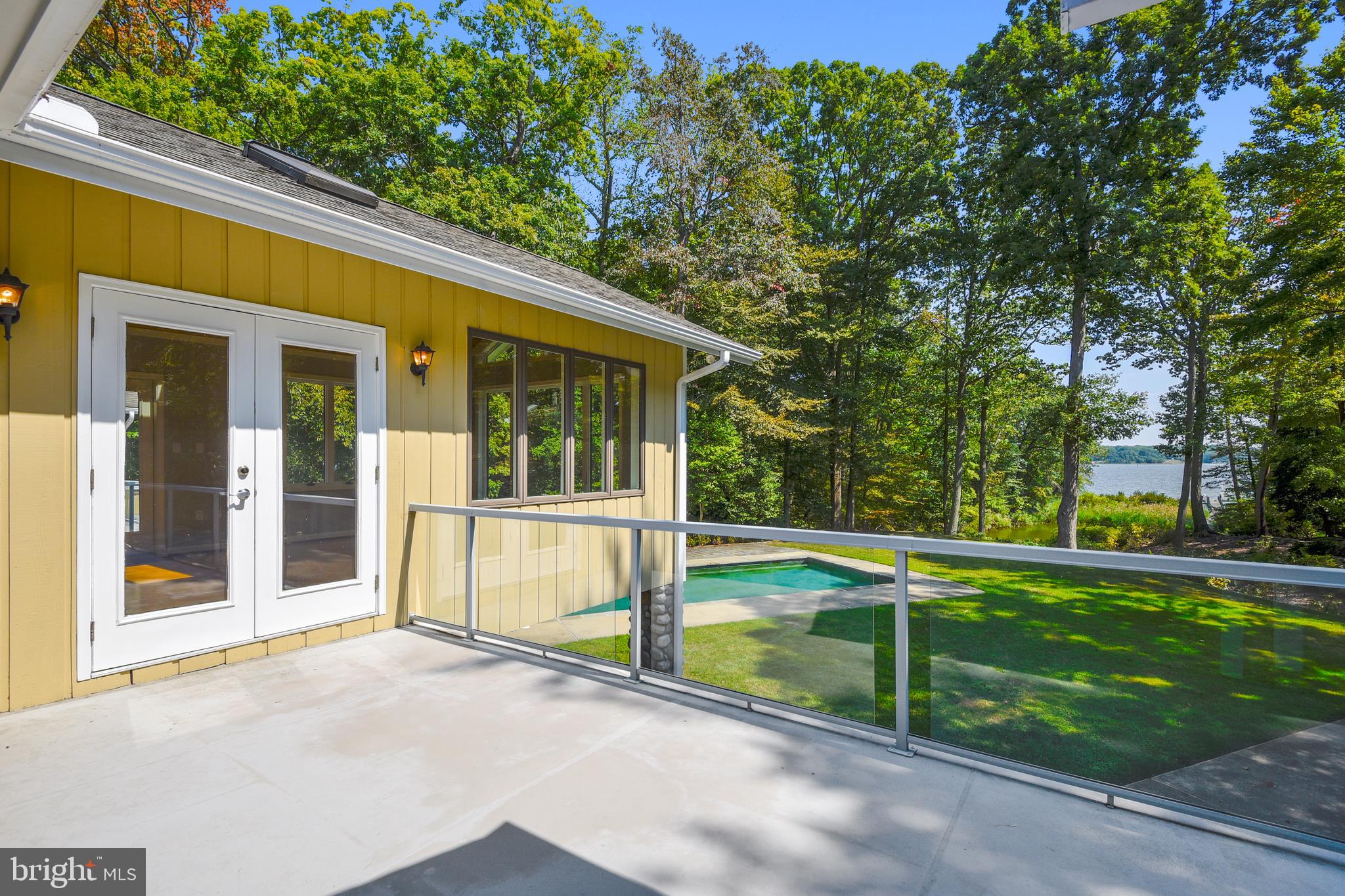 CEDAR POINT - Residential