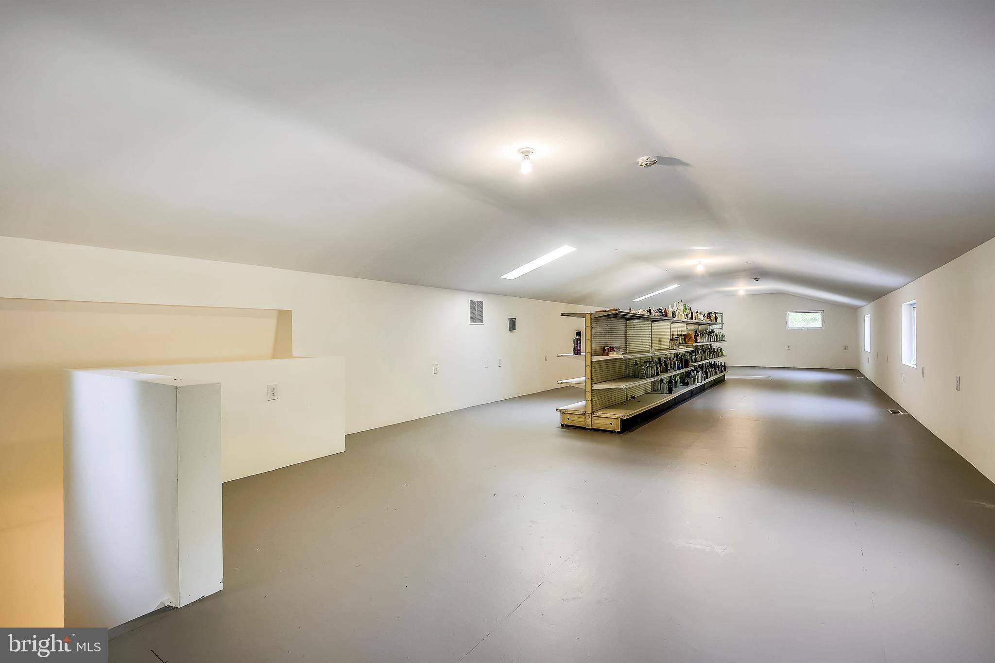 CEDAR POINT - Residential