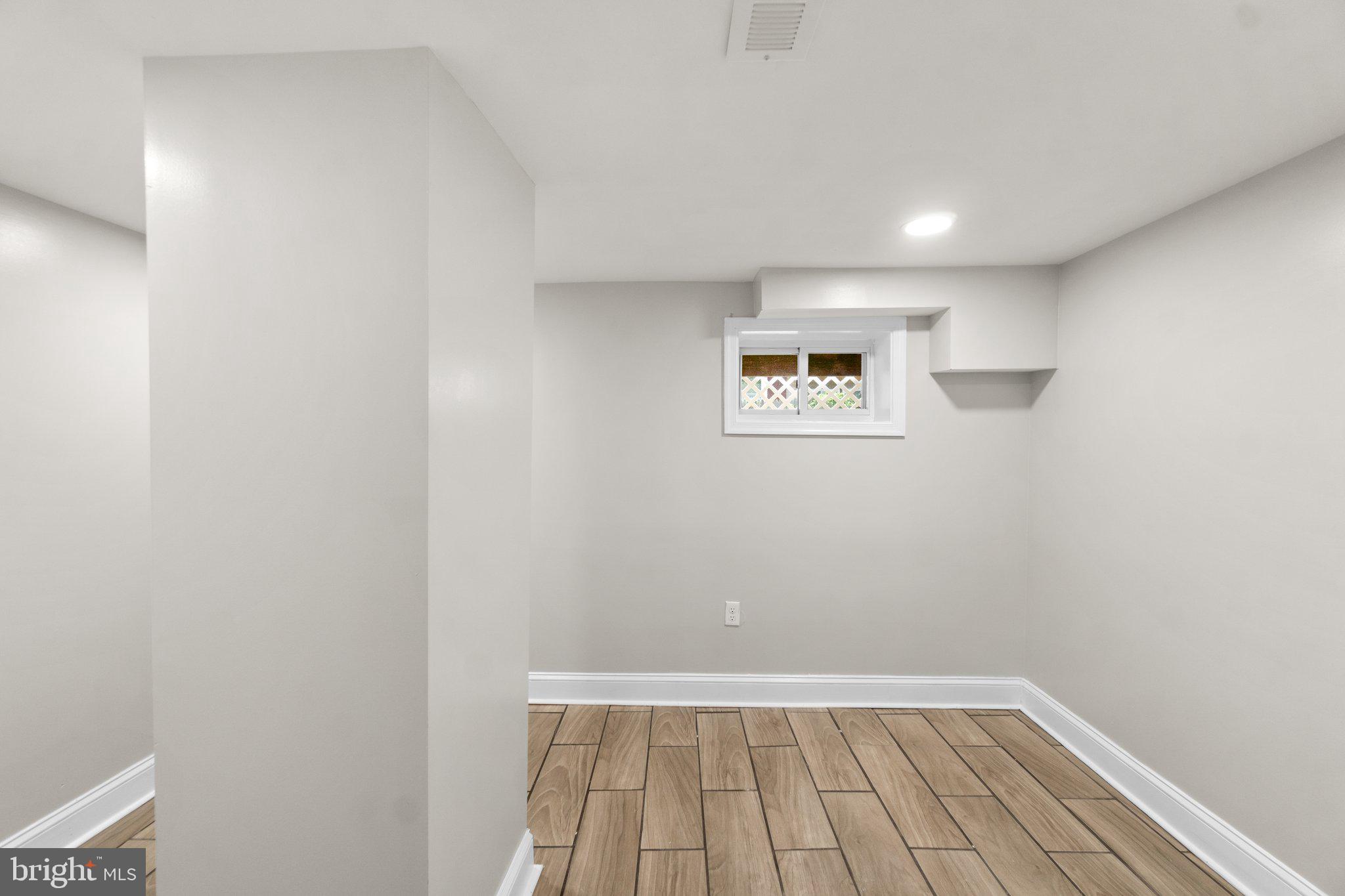 WALTHERSON - Residential