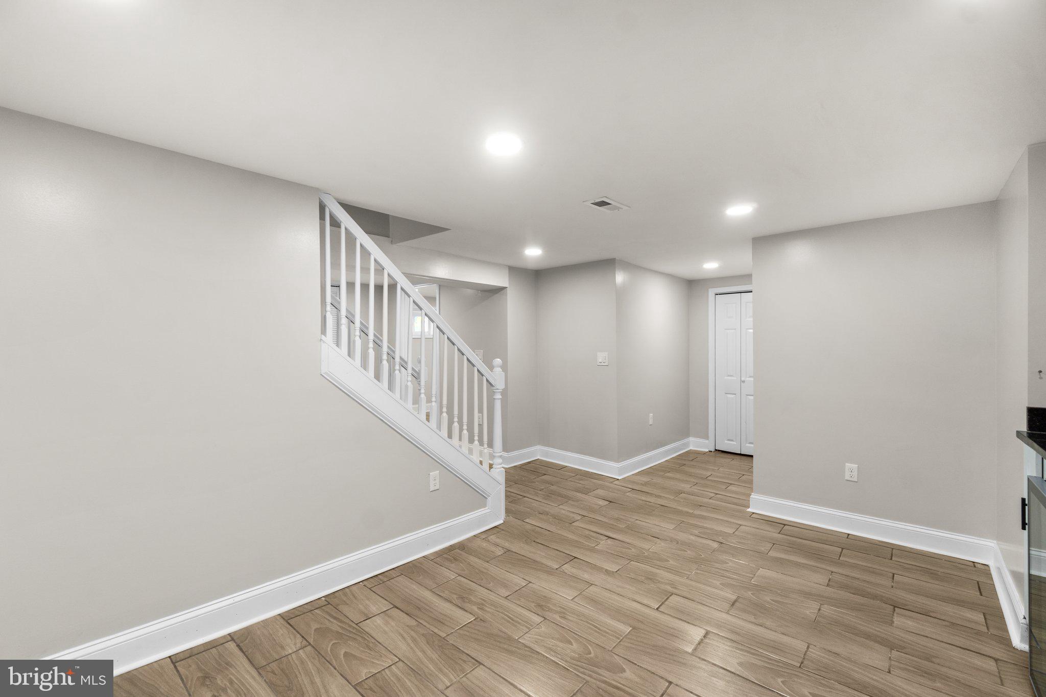 WALTHERSON - Residential