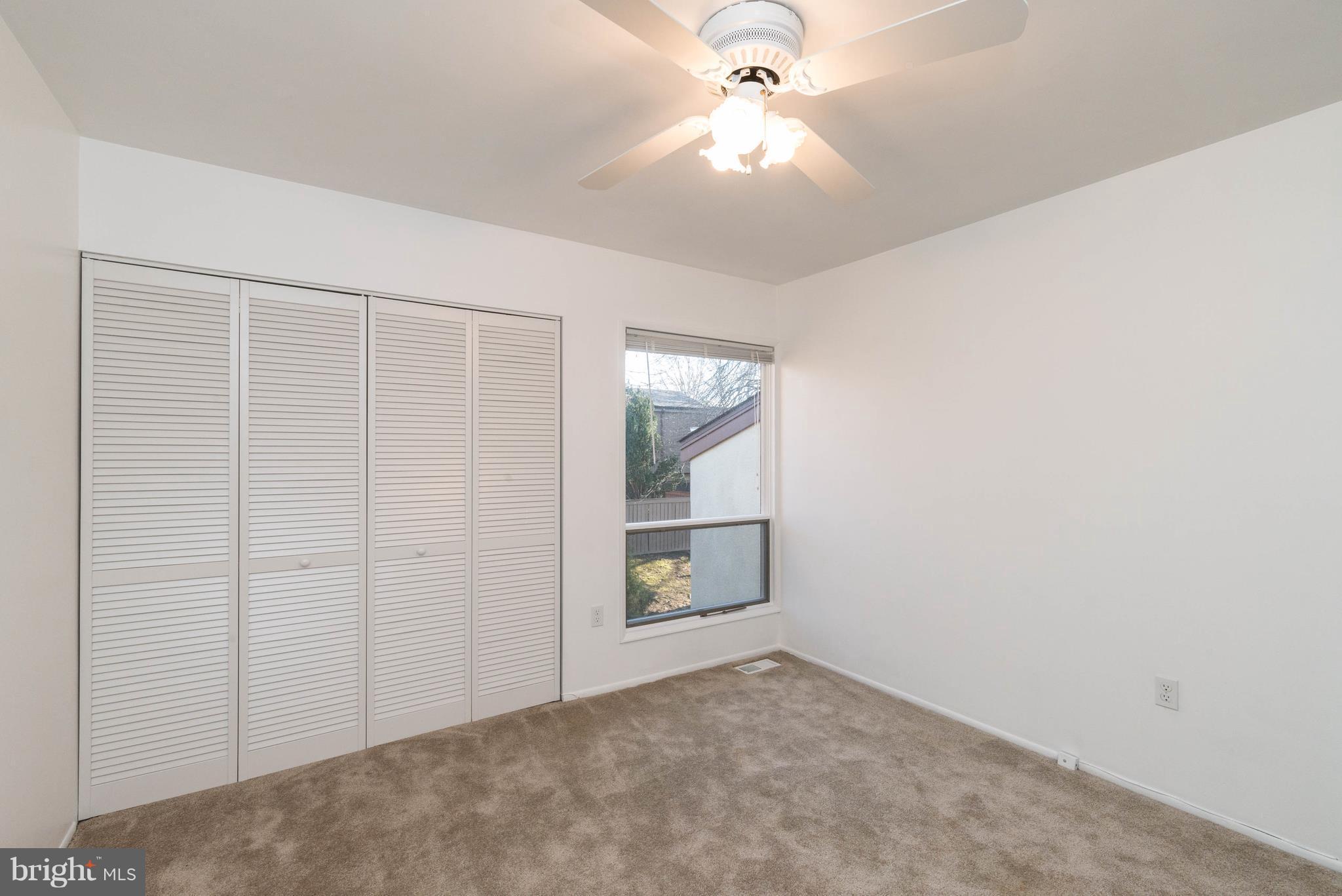 SIERRA VILLAS - Residential