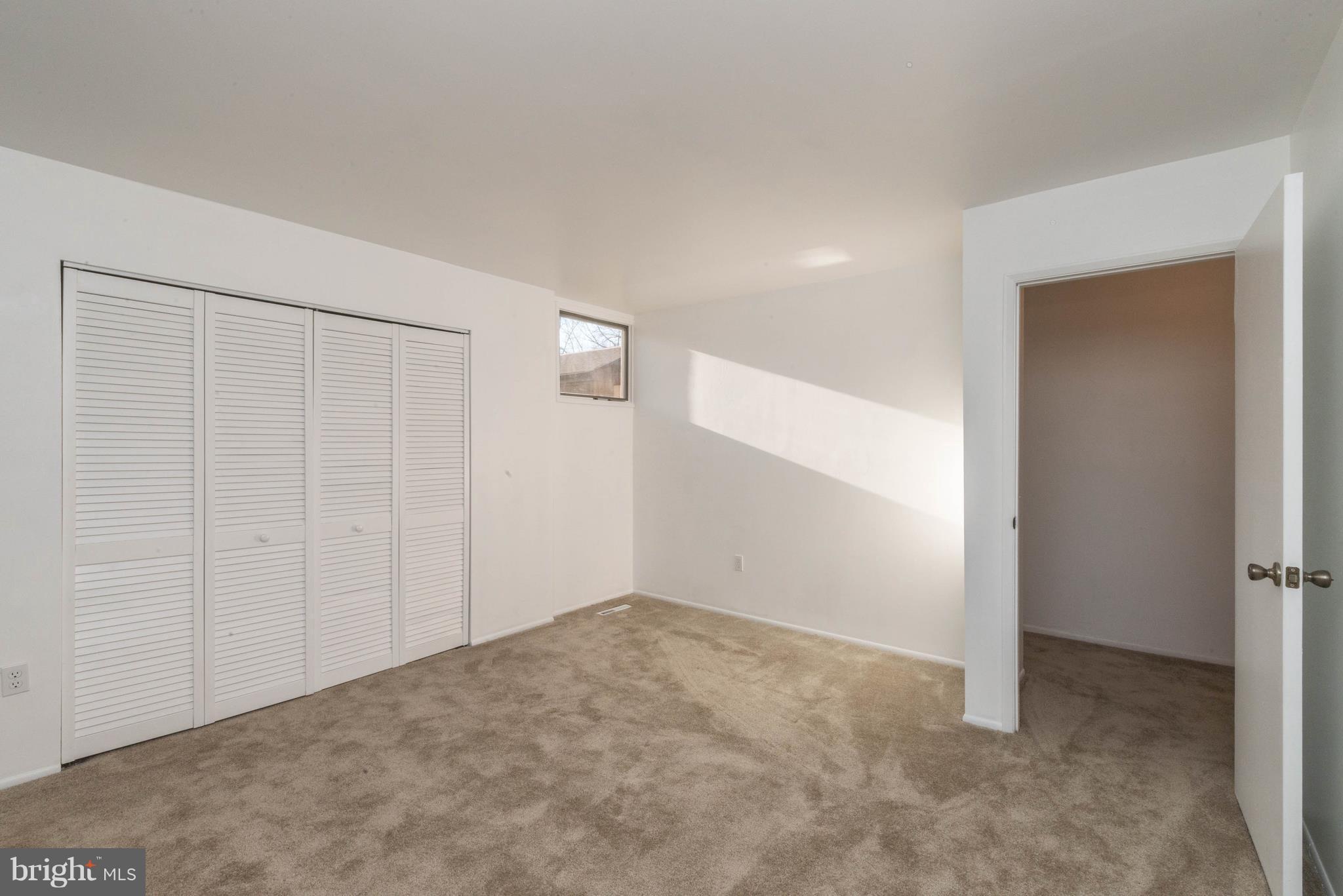 SIERRA VILLAS - Residential