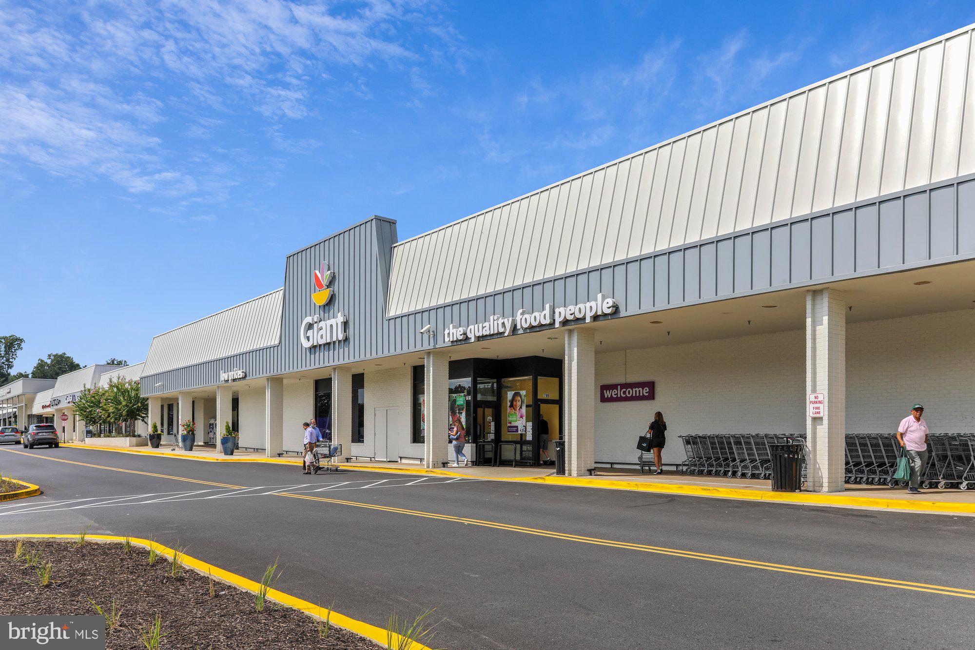 REGENCY ESTATES - Residential