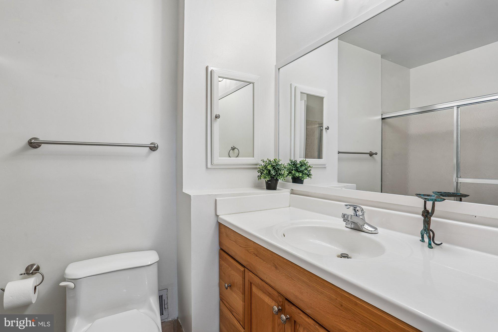 REGENCY ESTATES - Residential