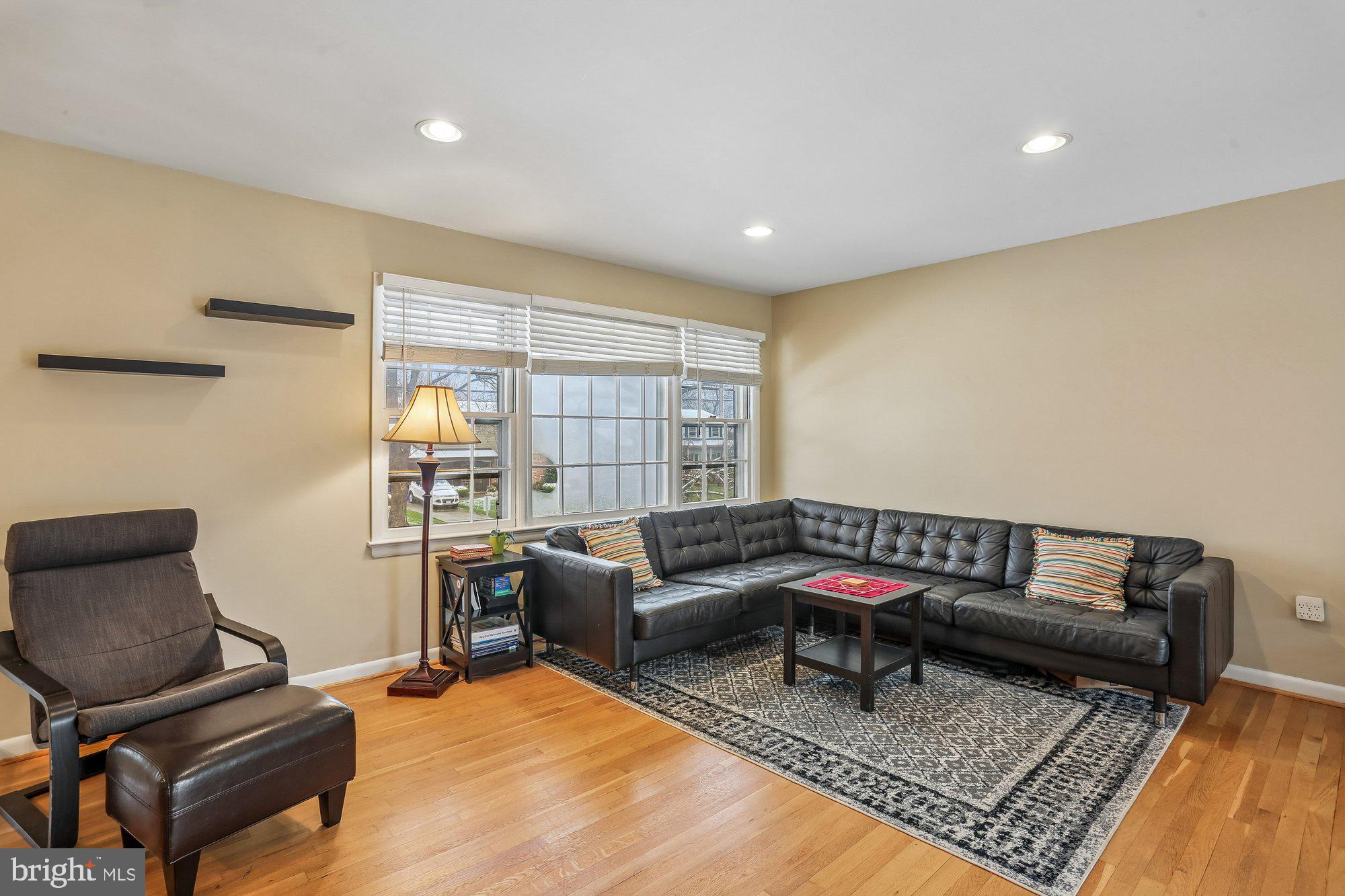 REGENCY ESTATES - Residential